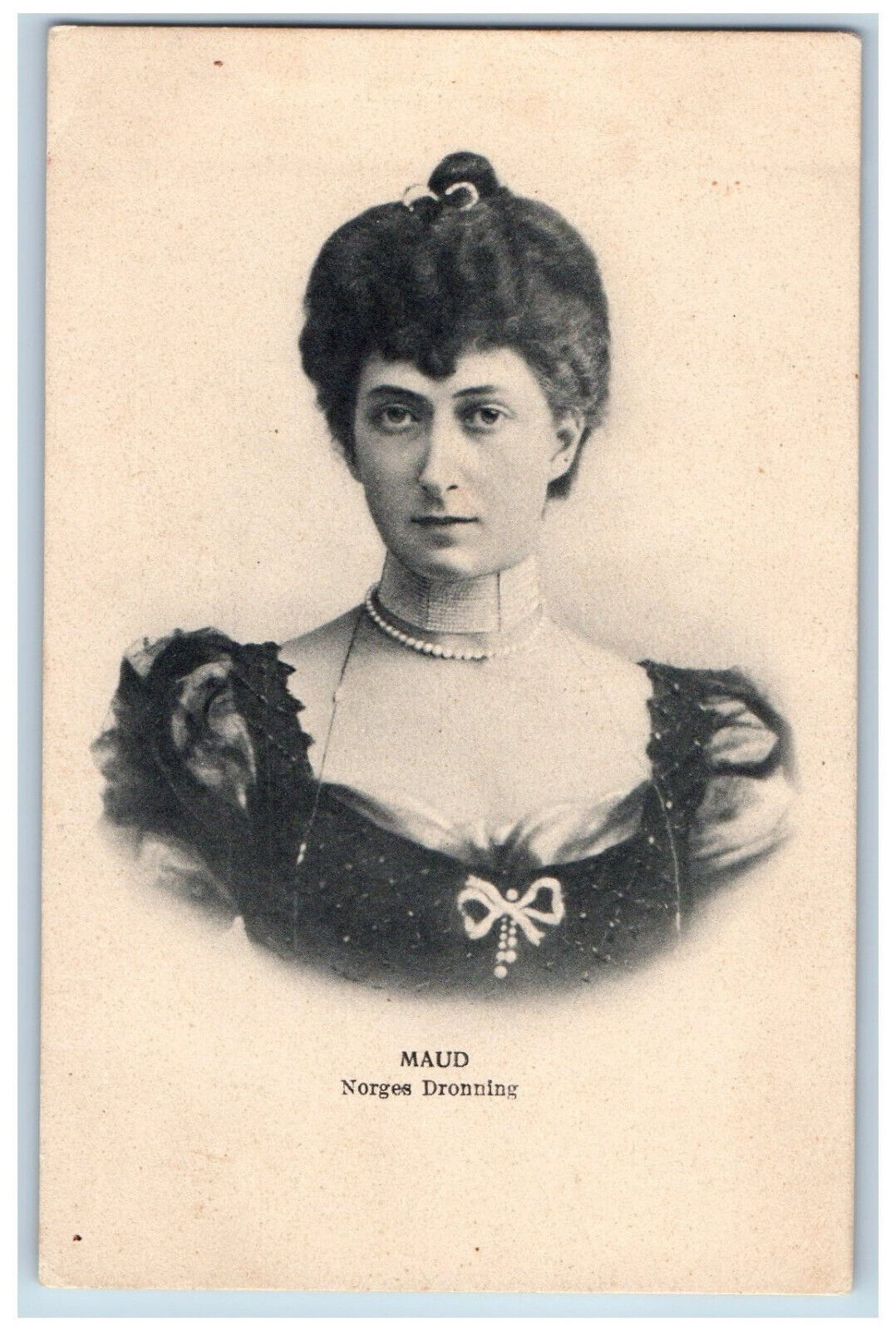 Norway Postcard Queen Maud Wearing Pearl Necklace c1910 Antique Unposted