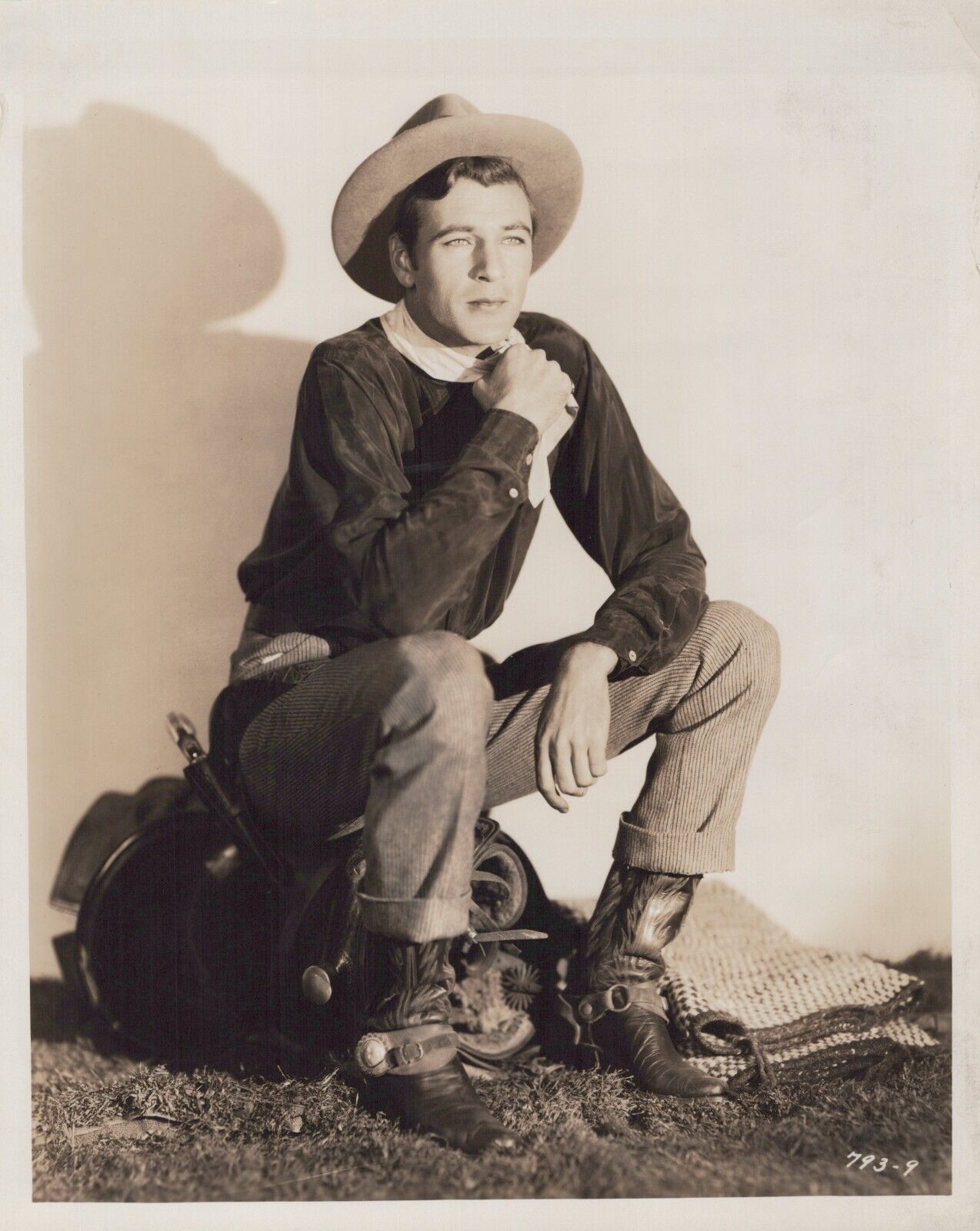 Gary Cooper (1930s) 🎬⭐ Vintage Paramount Photo by Gene Robert Richee K 323