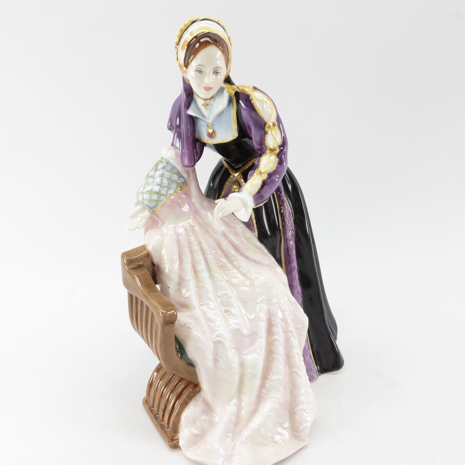 Royal Doulton Catherine Howard HN3449 Figurine Special Edition  Only 9500 RARE