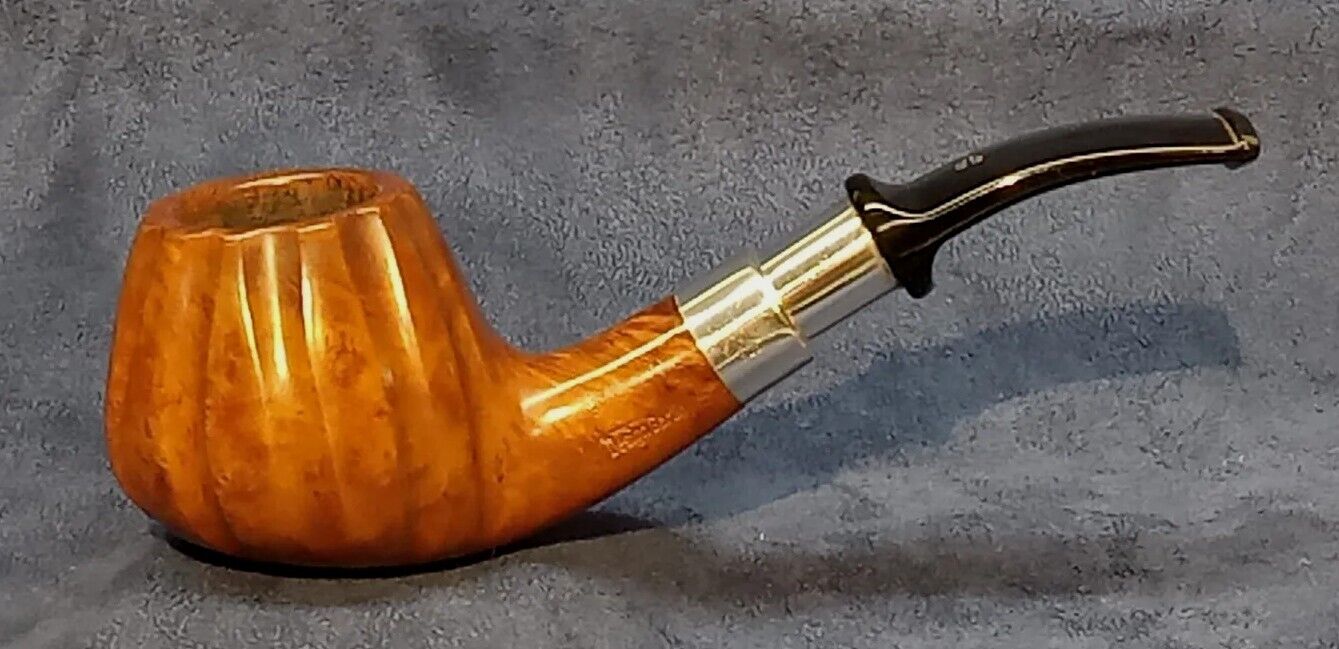 Gorgeous Design Berlin Premier #456 Carved Brandy Sterling Spigot Tobacco Pipe  