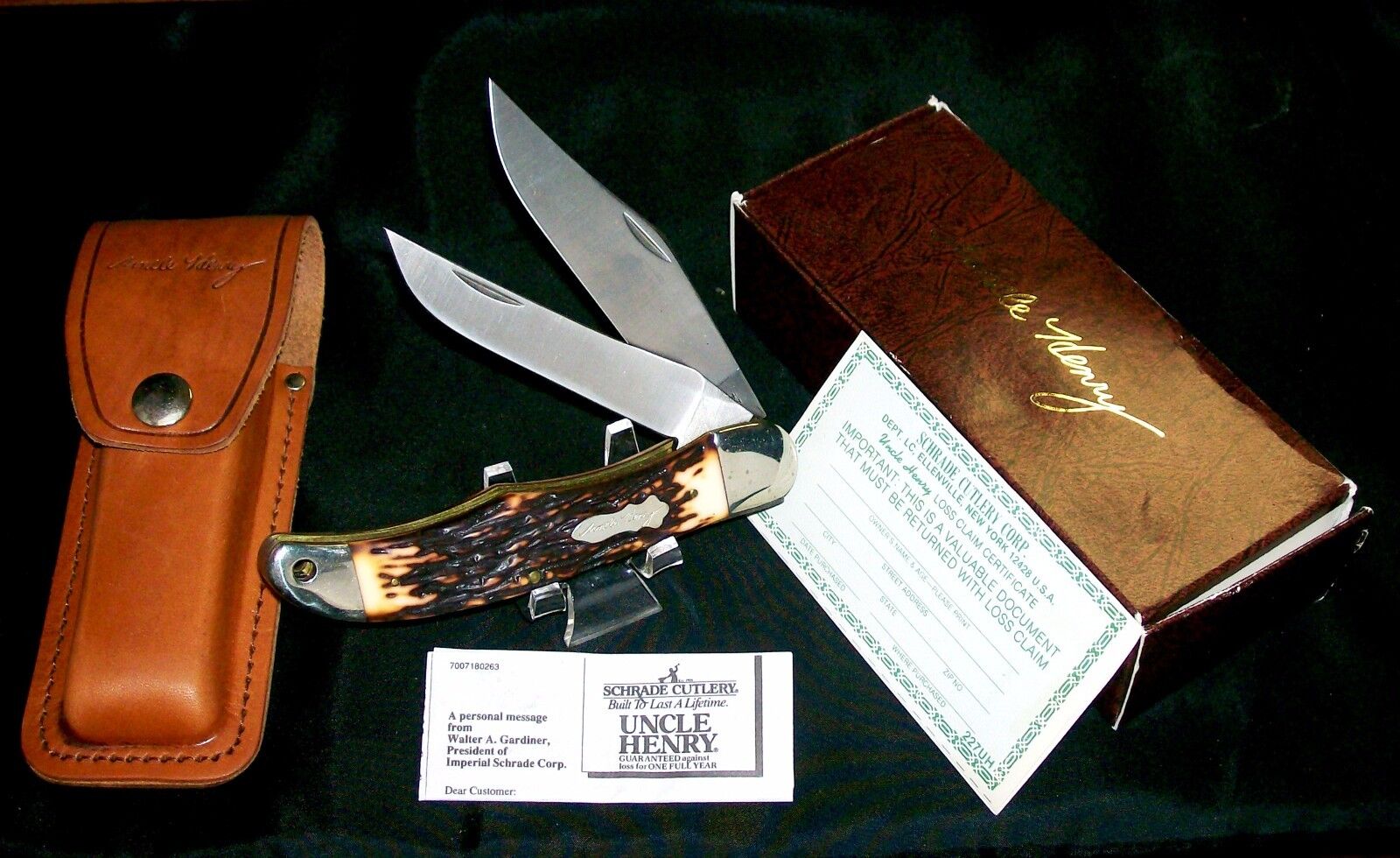 Schrade 227UH Knife & Sheath Uncle Henry 1980\'s W/Original Packaging, Papers