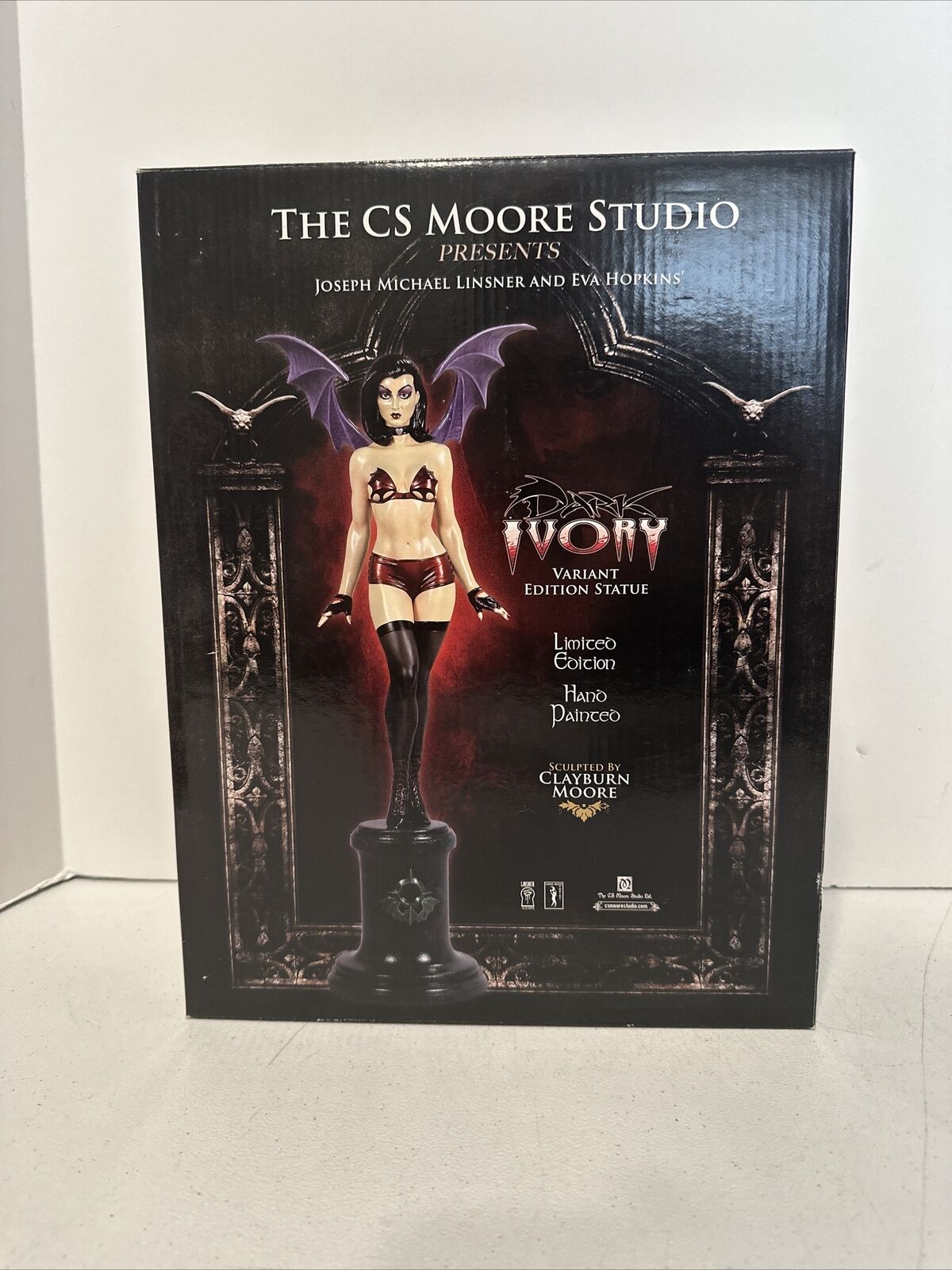 CS Moore Studio and Joseph M. Linsner Dark Ivory variant edition #162 of 500 NEW