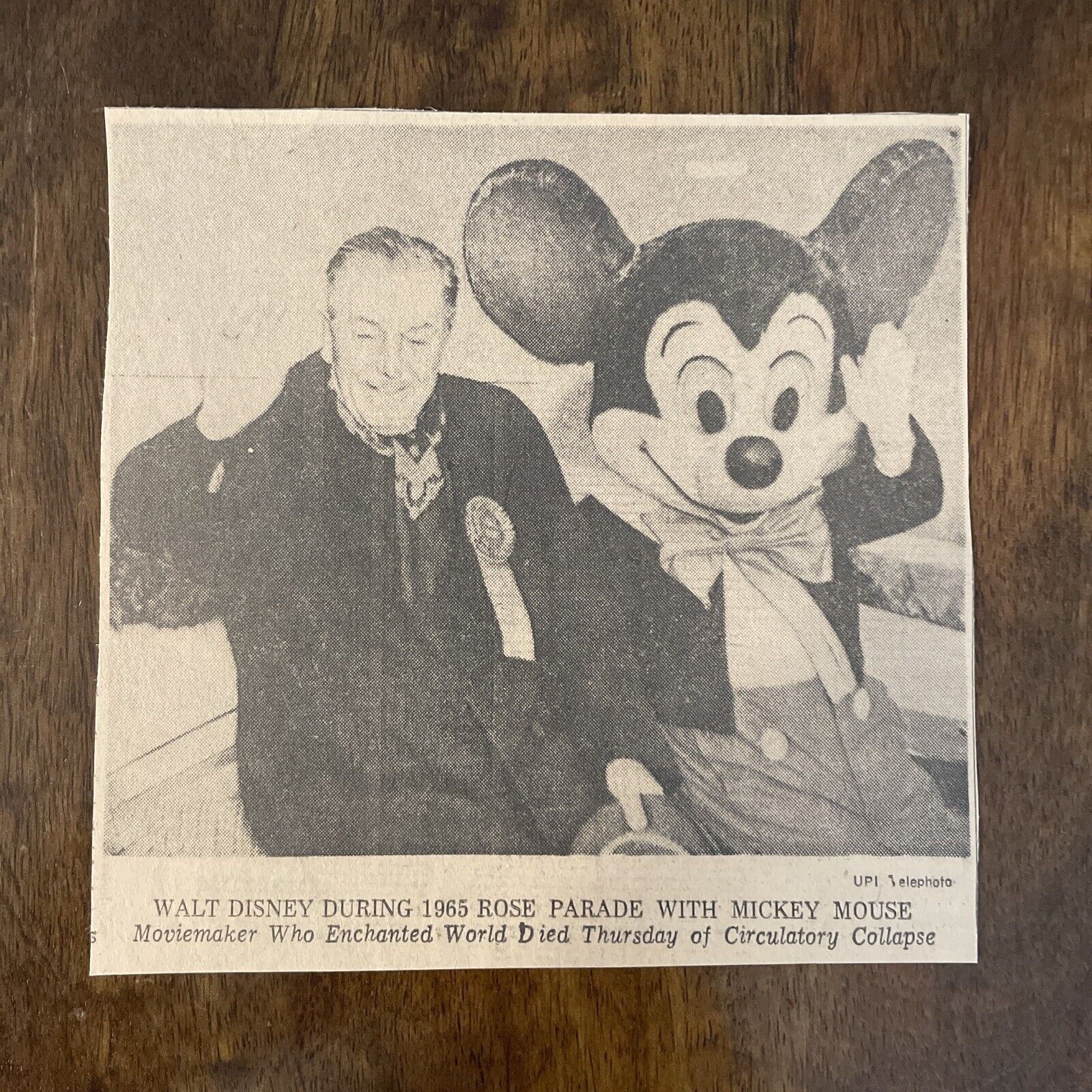 RARE Walt Disney With Mickey Mouse Newspaper Obituary Death Notice Dec 16, 1966