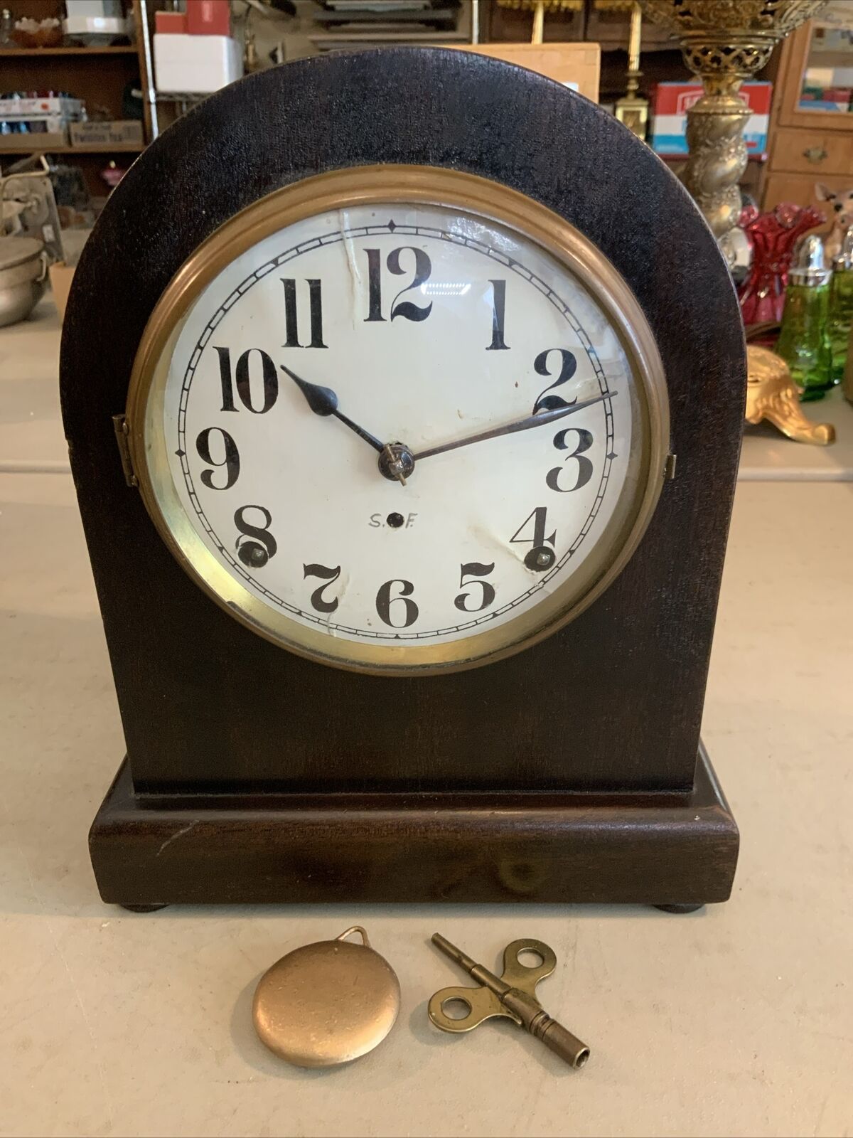 Vintage Antique Seth Thomas Mantel Clock Model 89 Movement With Pendulum & Key