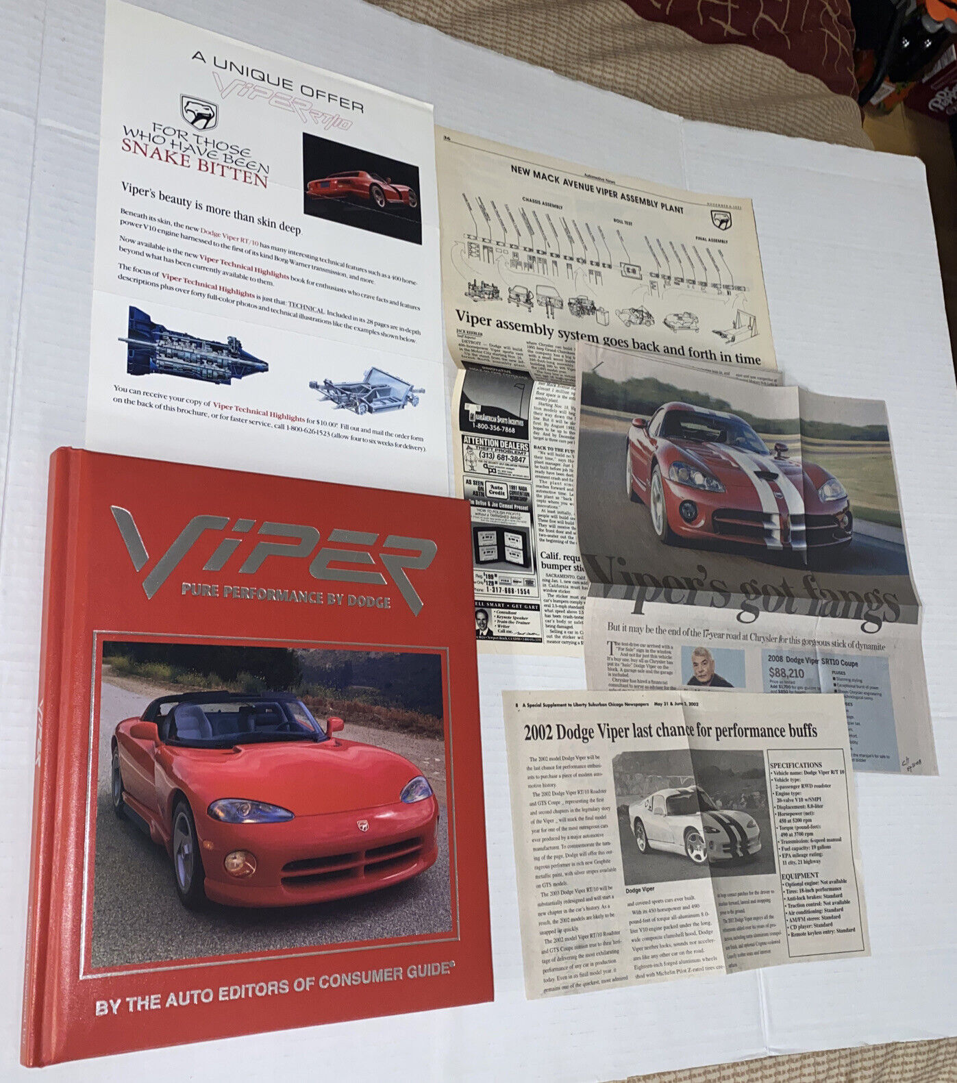 Vintage 1993 Viper Hardcover Pure Performance Dodge Consumer Guide PLUS Articles