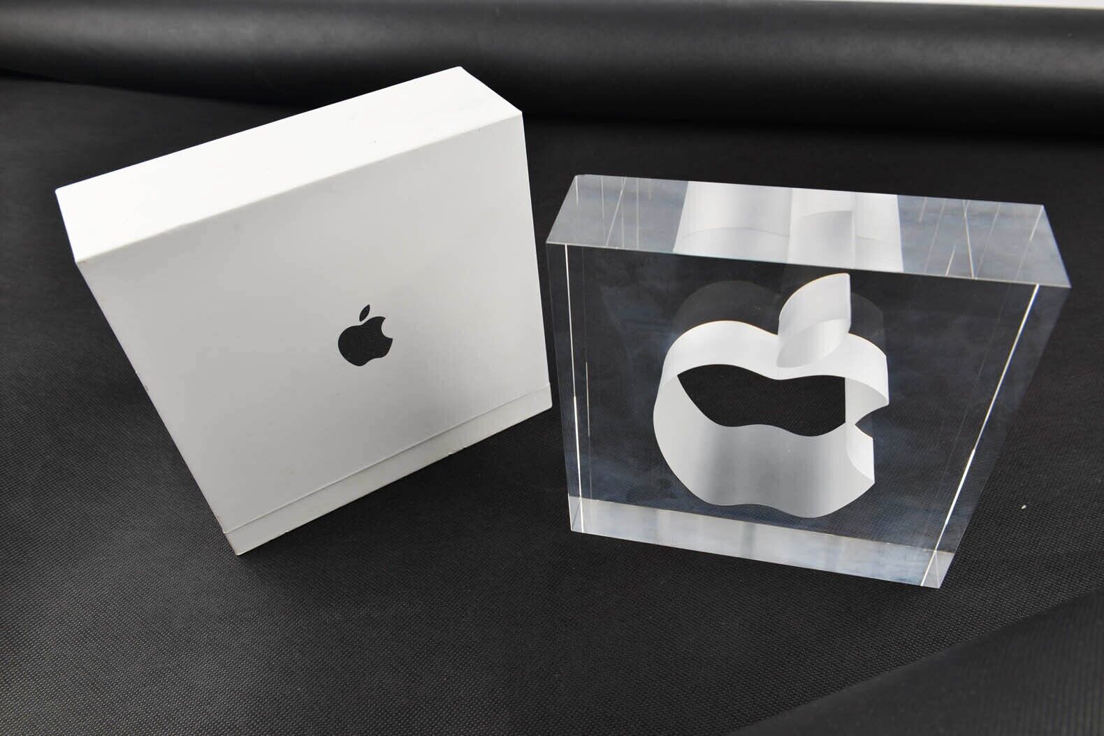 Apple 10 Year Service Award Rare collectors item