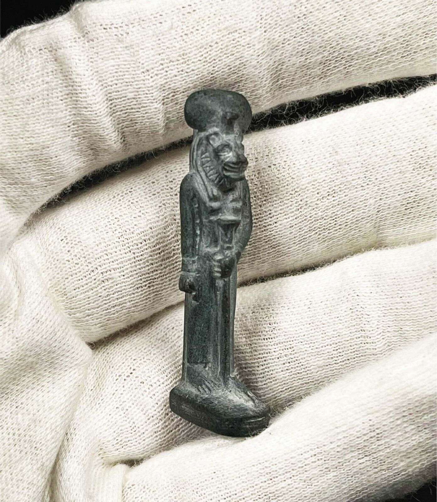 Very small Sekhmet Wearing the Sun Disk and holding the stick