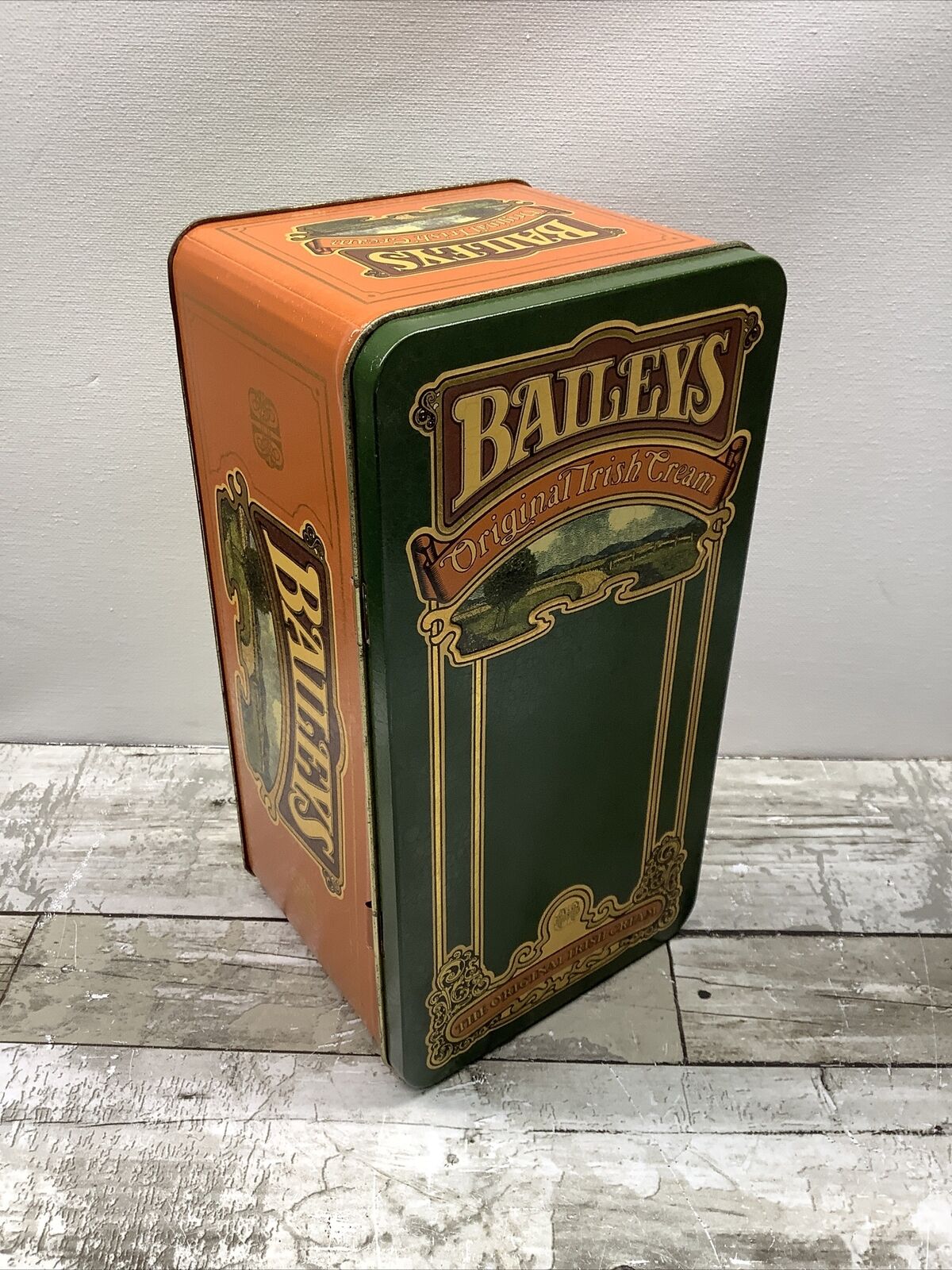 Vintage Bailey\'s The Original Irish Cream Hinged Tin Empty Container Box