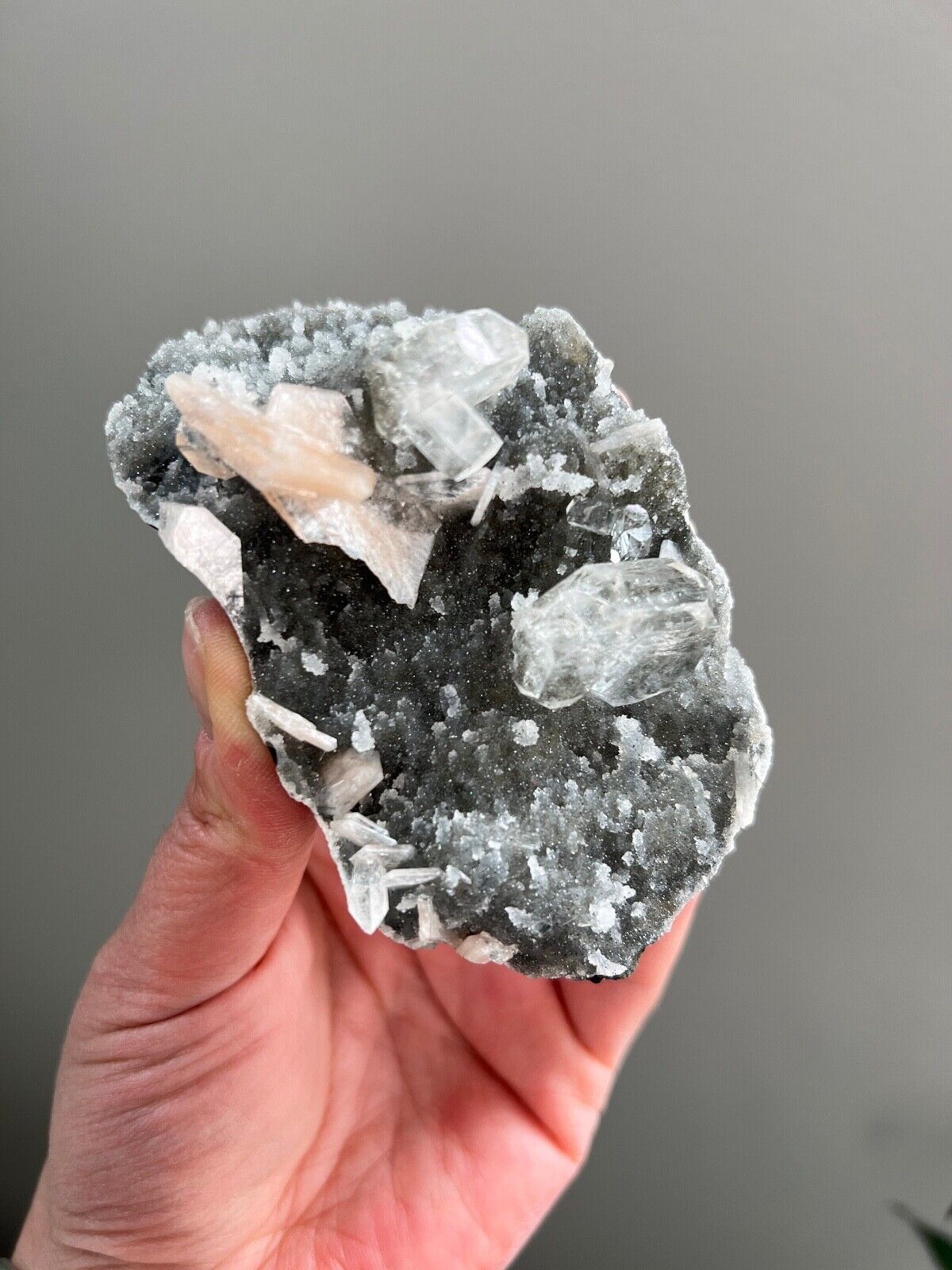 Zeolite Crystal Cluster Raw DruzyBlack Chalcedony Apophyllite Stilbite A25