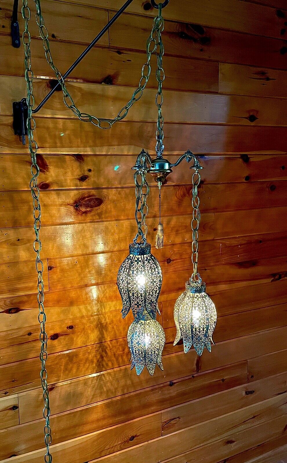 Vintage Brass Gold Lace Tulip Swag Light 3 Tier Hanging Lamp Hollywood Regency