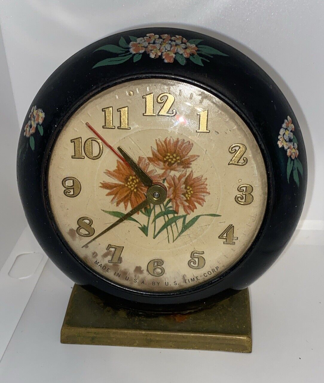 Vintage U S Time Corp. USA Black Metal W/Flowers Wind Up Alarm Clock 4741 Works