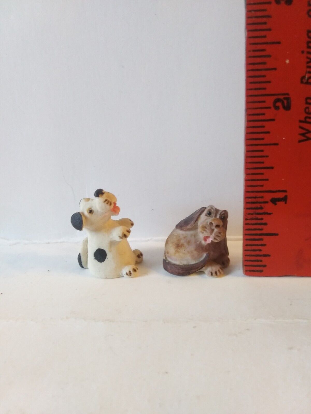 2 Vintage Peter Fagan  Puppy Dog   Miniature Figurines made in Scotland