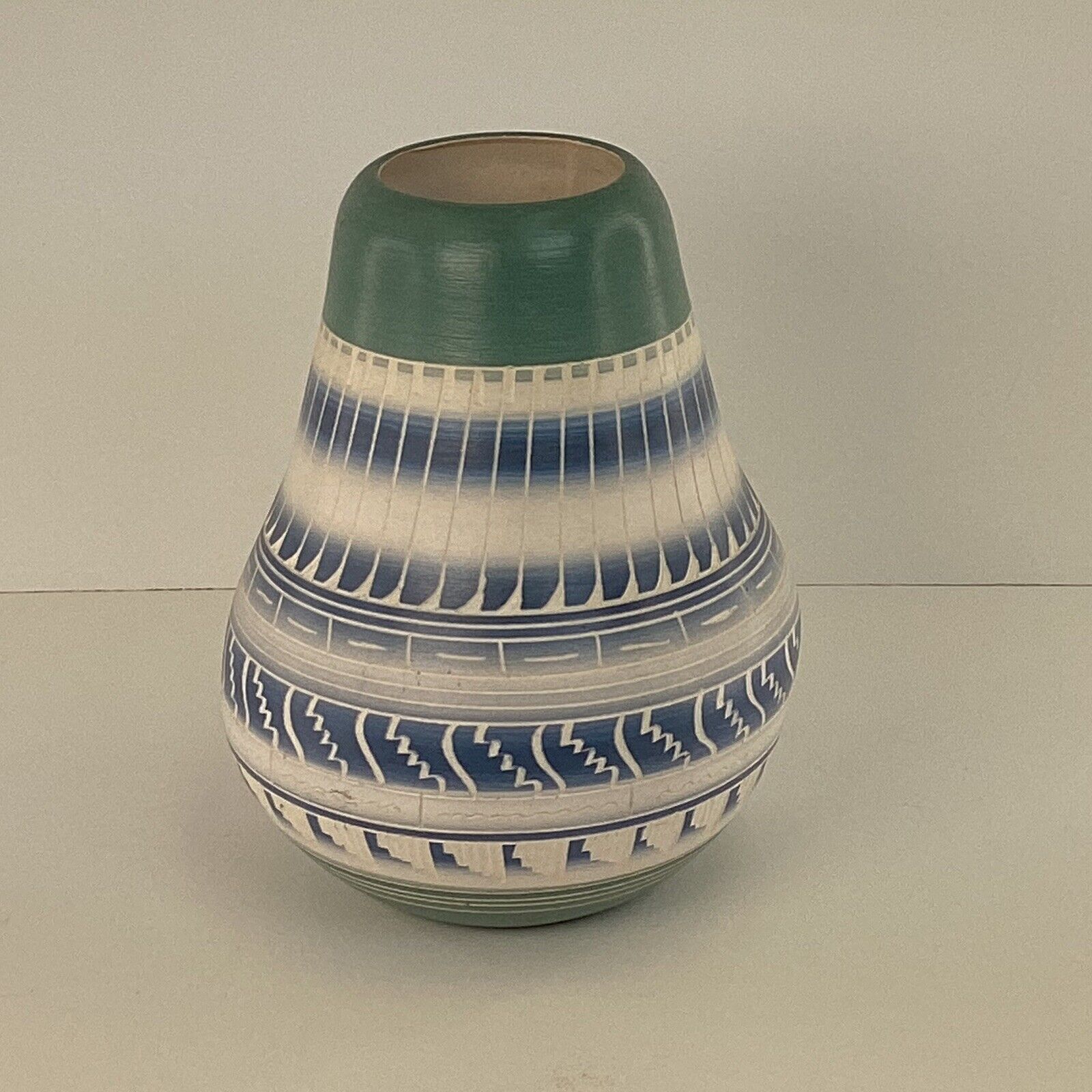 Navajo pottery by V. King Native American clay vessel painted pottery