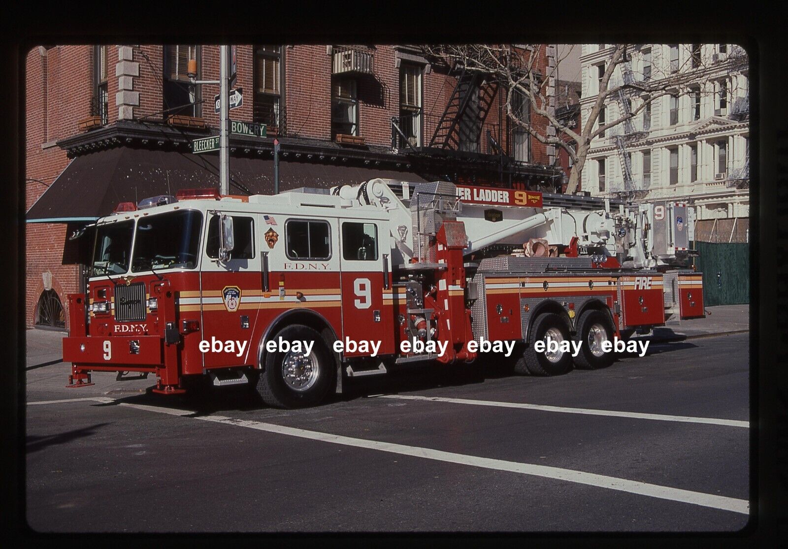 New York City Ladder 9 2001 Seagrave 95\' Tower Ladder Fire Apparatus Slide