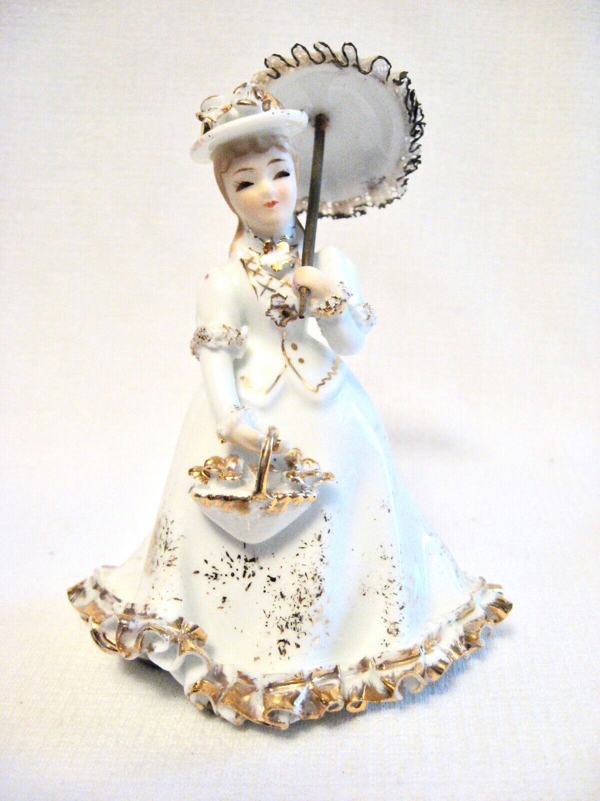 LEFTON  KW10307 Porcelain Lady Parasol Umbrella Figurine Vintage 1956 Gold Trim