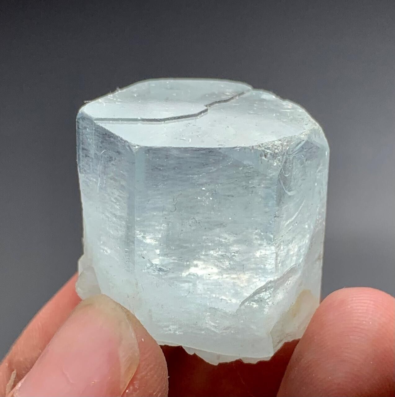 147 Carats Aquamarine Crystal Specimen From Skardu pakistan