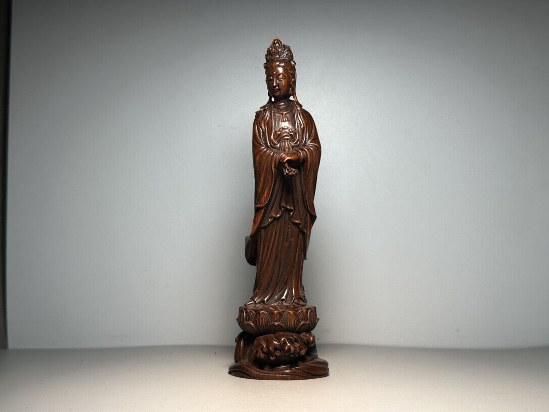 Old Collection of Antique Wood Carved Guanyin Ornaments To Ensure Safety