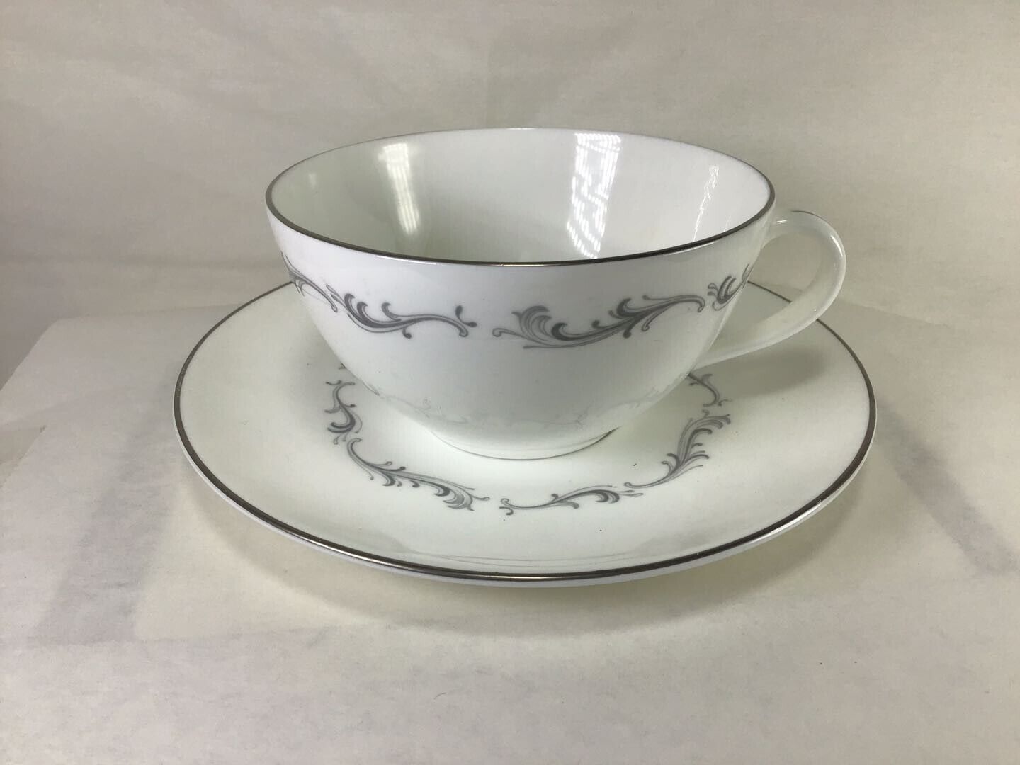 Z82 Vintage Antique Royal Doulton Gray And White Bone China Teacup And Saucer