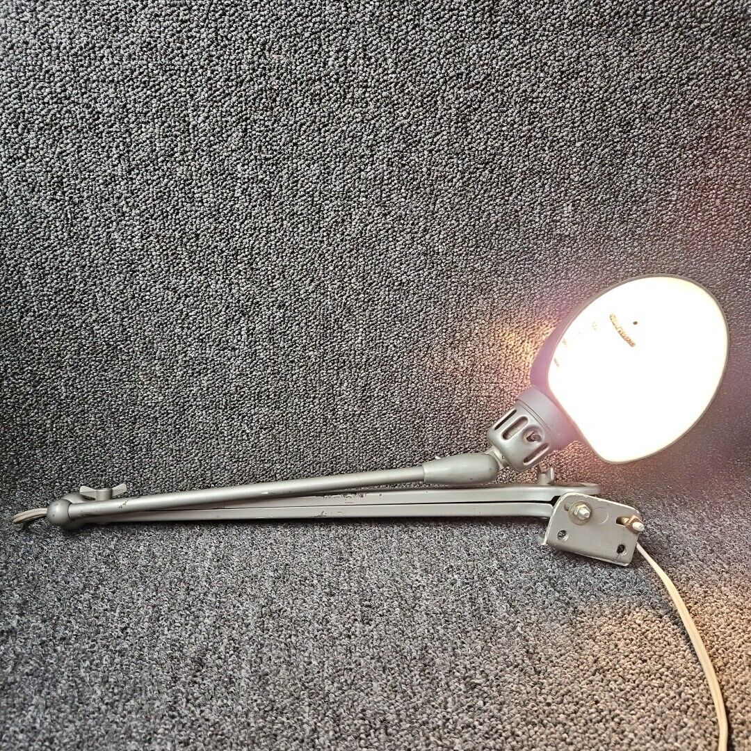 DAZOR Model 1102 Industrial Articulating Bench Lamp Vintage (No Bulb)