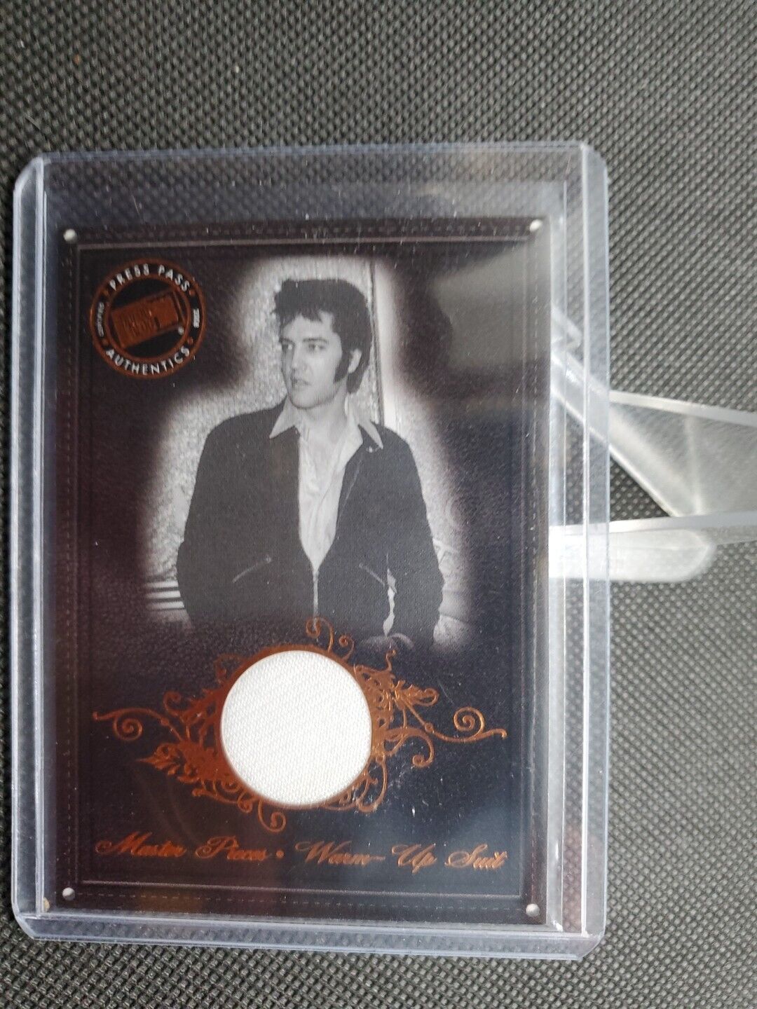 ELVIS PRESLEY 2008 PRESS PASS BY THE NUMBERS WORN WARM-UP SUIT RELIC