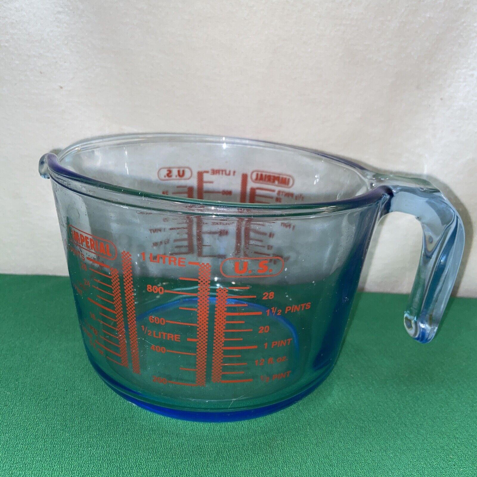 Vtg Imperial U.S. Blue Tinted Metric Litre Pint Ounces Measuring 3 Cup Stackable