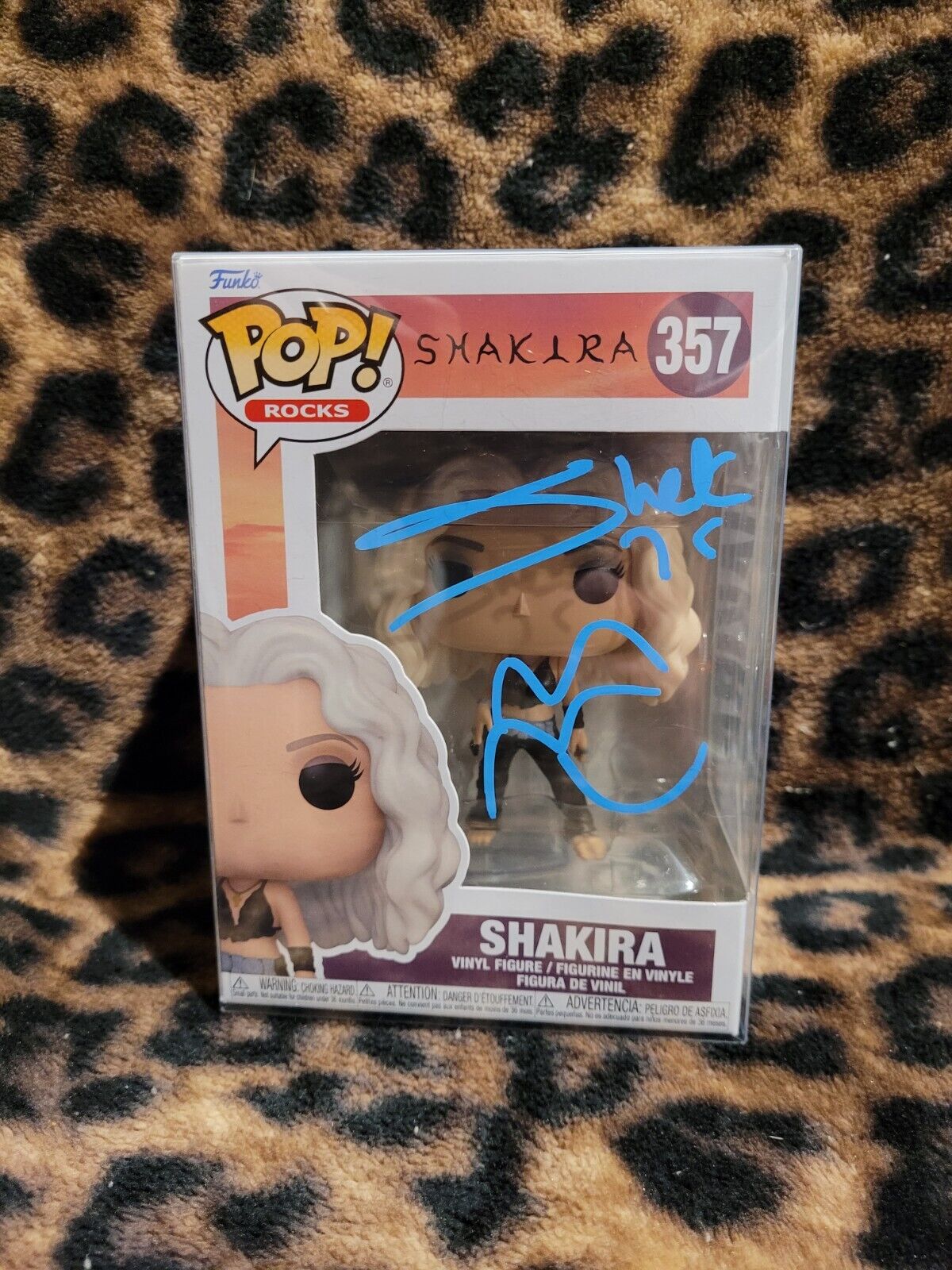 Funko Pop Shakira #357 AUTOGRAPHED BY SHAKIRA WITH COA (with Pop Protector)