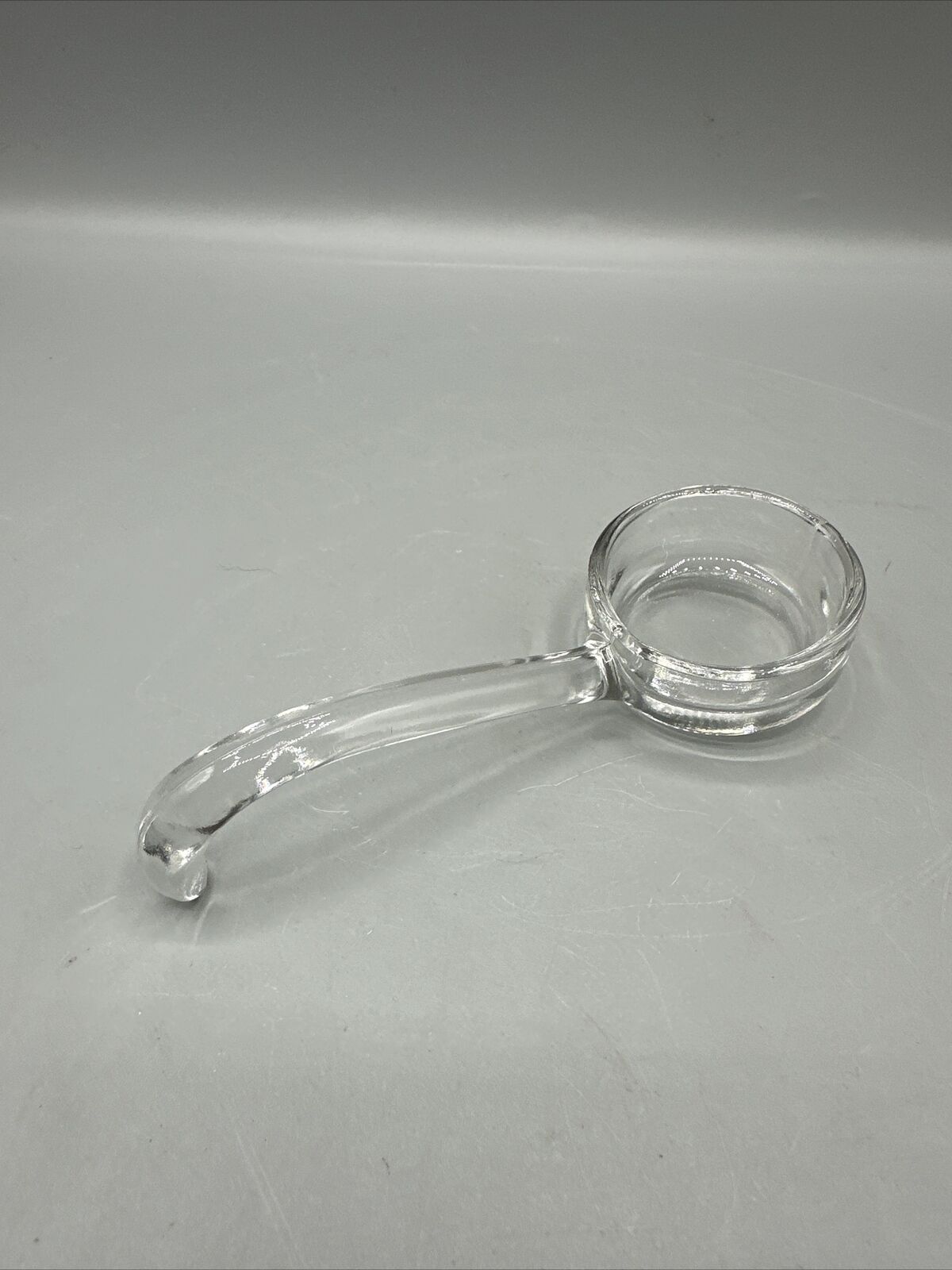 Vintage Clear Glass Mayonnaise Spoon Jelly Condiment Ladle Flat Bottom 5\