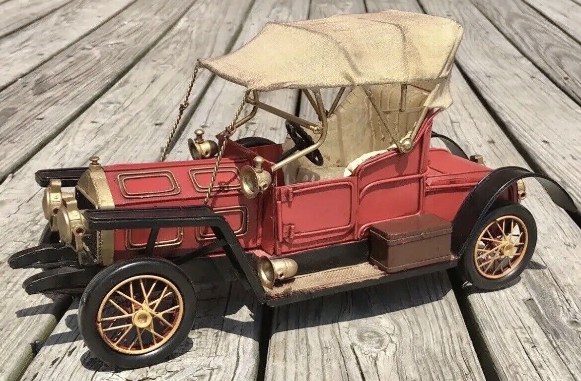 1920's Red Ford Soft-Top Model-T Retro Tin Art Metal Model Car
