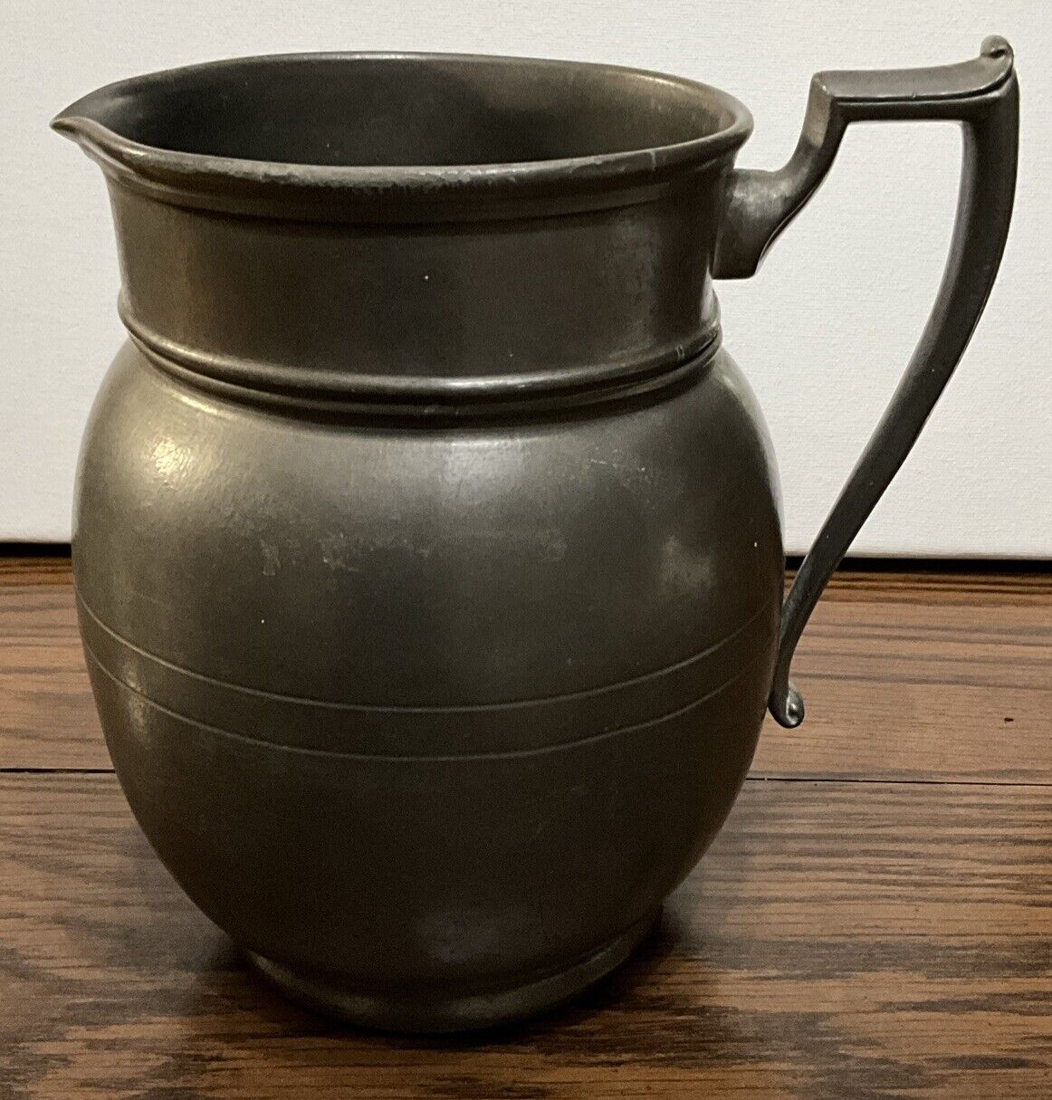 Pilgrim Solid Pewter 2-qt Pitcher, #890, Very Nice