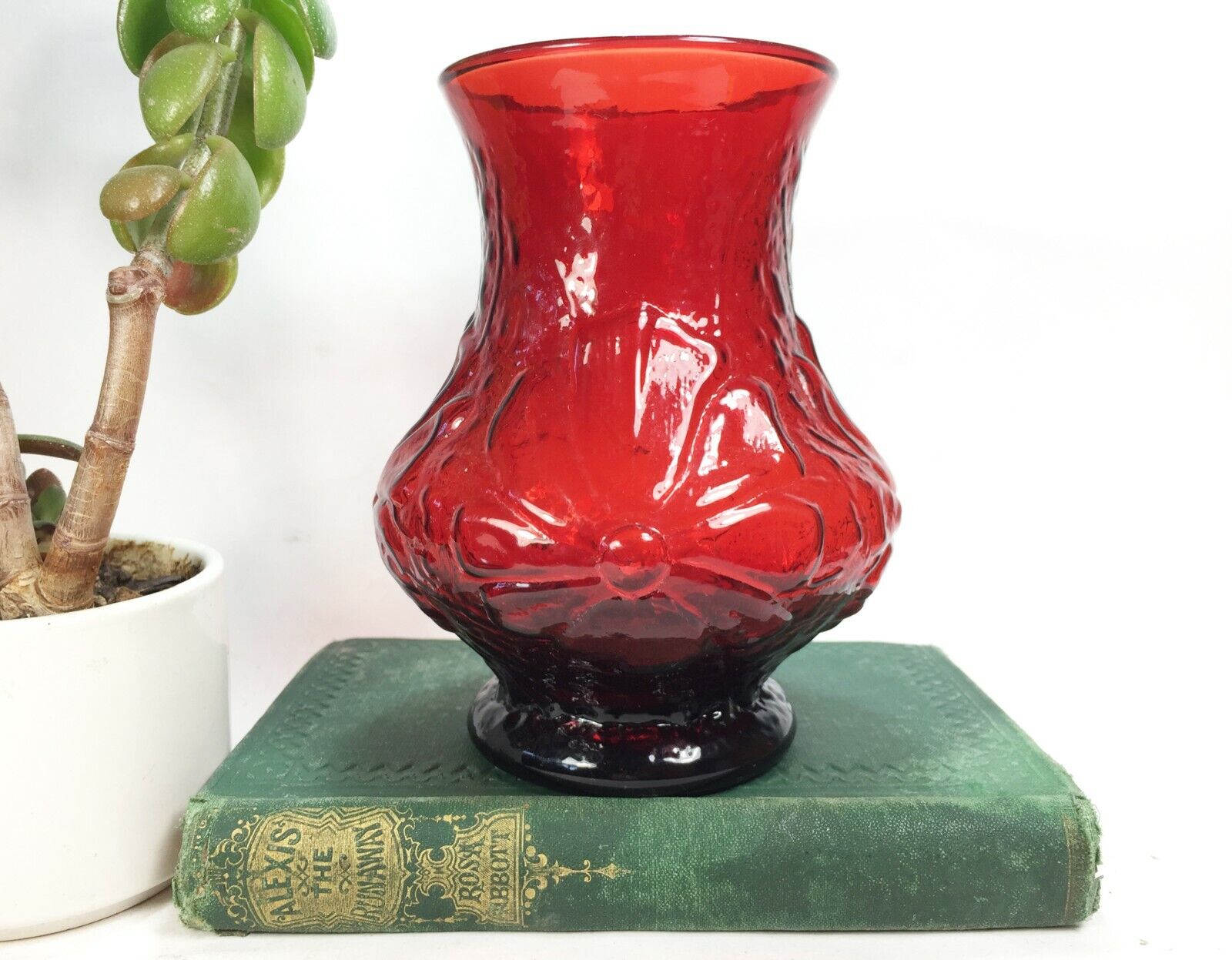Vintage Anchor Hocking Rainflower Royal Ruby Red Flower Bud Vase Floral Pattern 