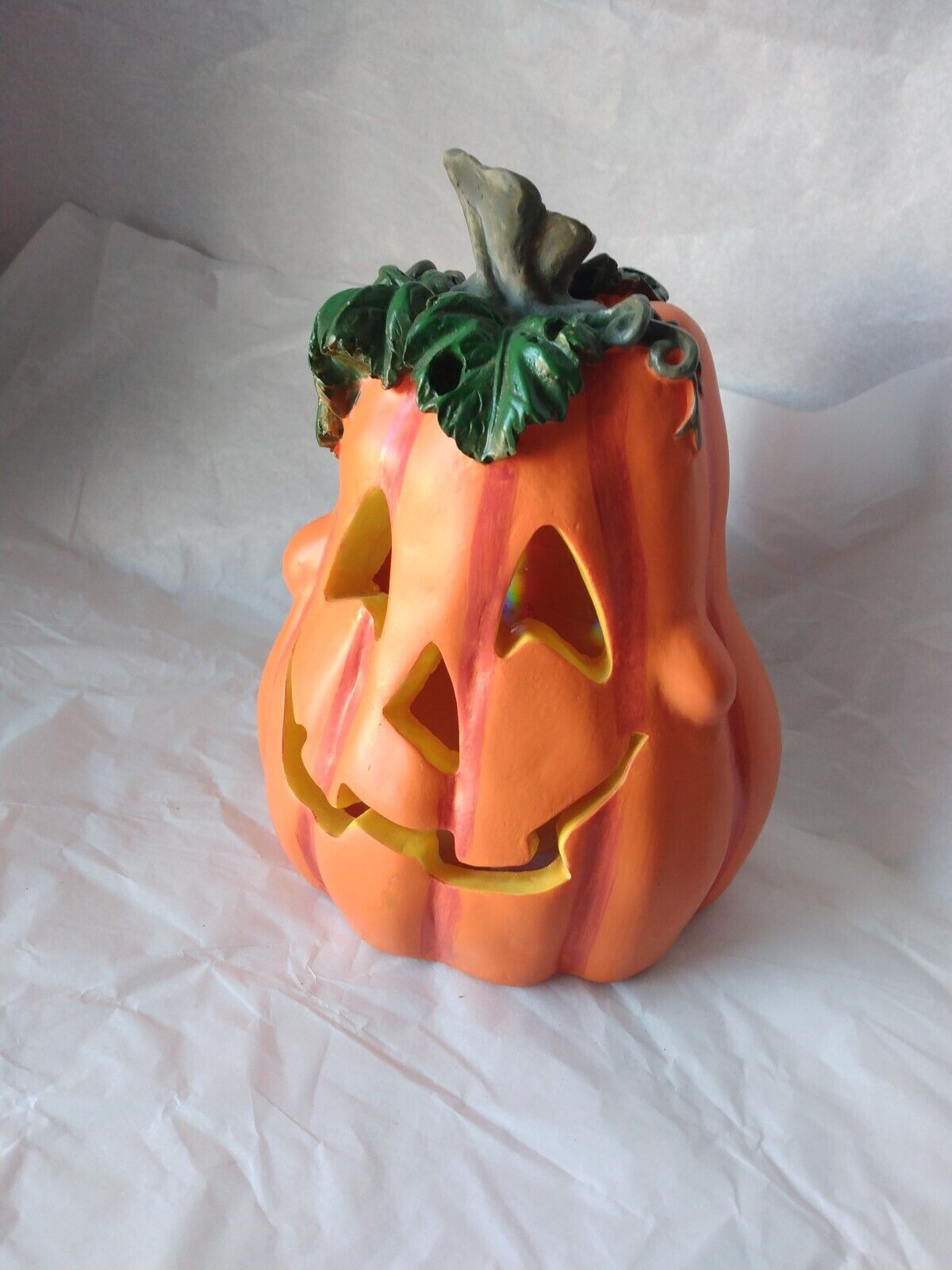 VTG Halloween Jack O’  Lantern Pumpkin Cackling Noise Light-Up Motion Activated 