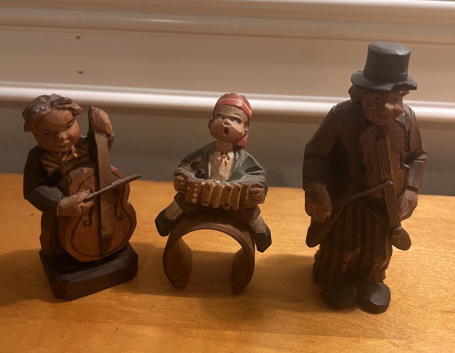 RARE Vintage Anri (Italy)Carved Wood Figurines, (3) Musicians-stamped Base