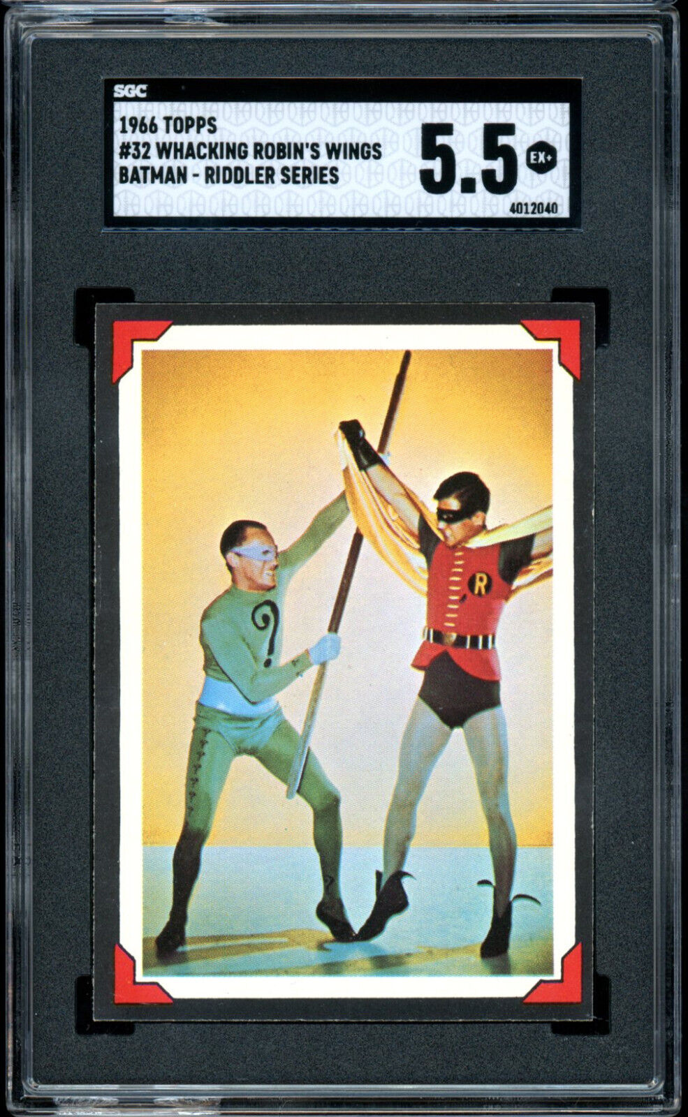 1966 TOPPS USA BATMAN Riddler Back #32 Whacking Robin's Wings SGC 5.5 EX+ Card
