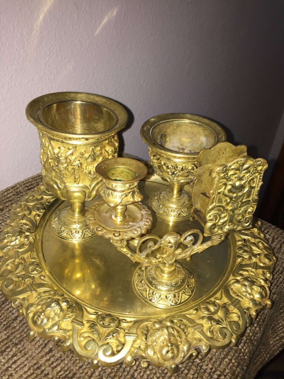ANTIQUE ORNATE BRASS INKWELL DESK SET WITH TRAY ALL ATTACHED 1880s
