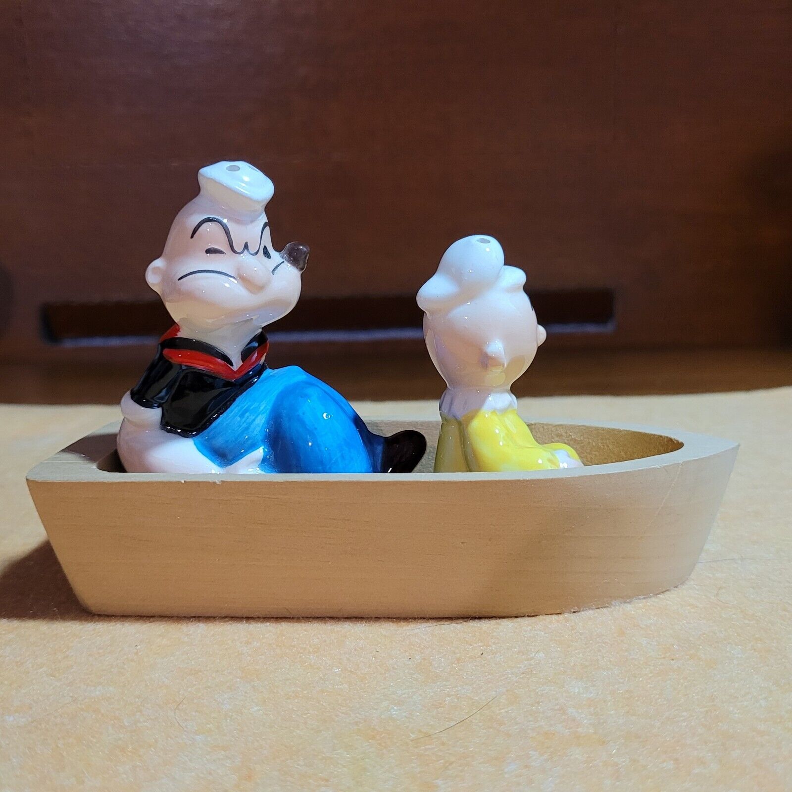 Vintage Popeye and Sweet Pea in Boat S P Shakers 1980 King Features Syndicate