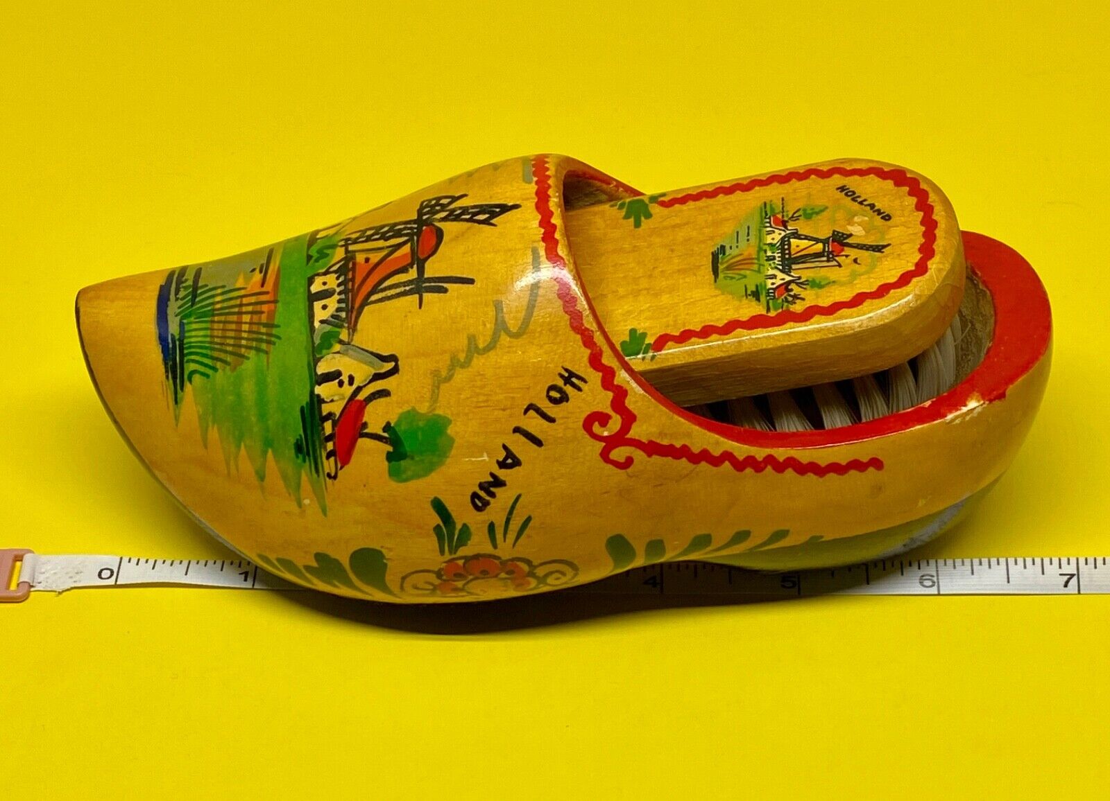 Vintage Holland Dutch Wooden Shoe & Brush Hand Painted Souvenir Kitsch Windmills