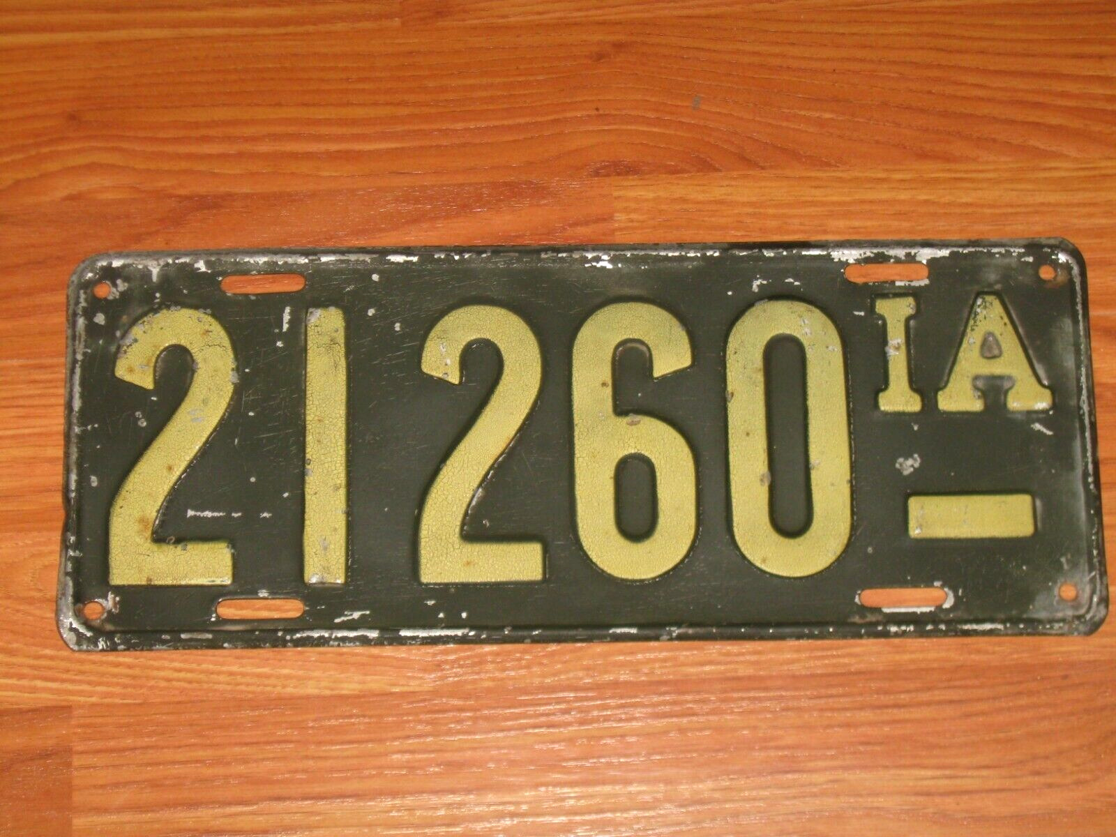 Original  1916 1917 1918 Iowa IA Metal License  Plate 21260