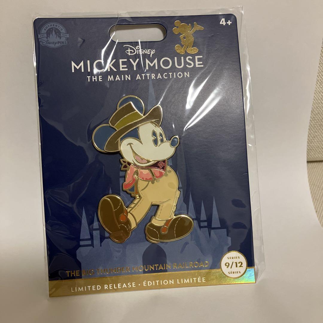 Disney Parks Mickey Mouse Pin Badge