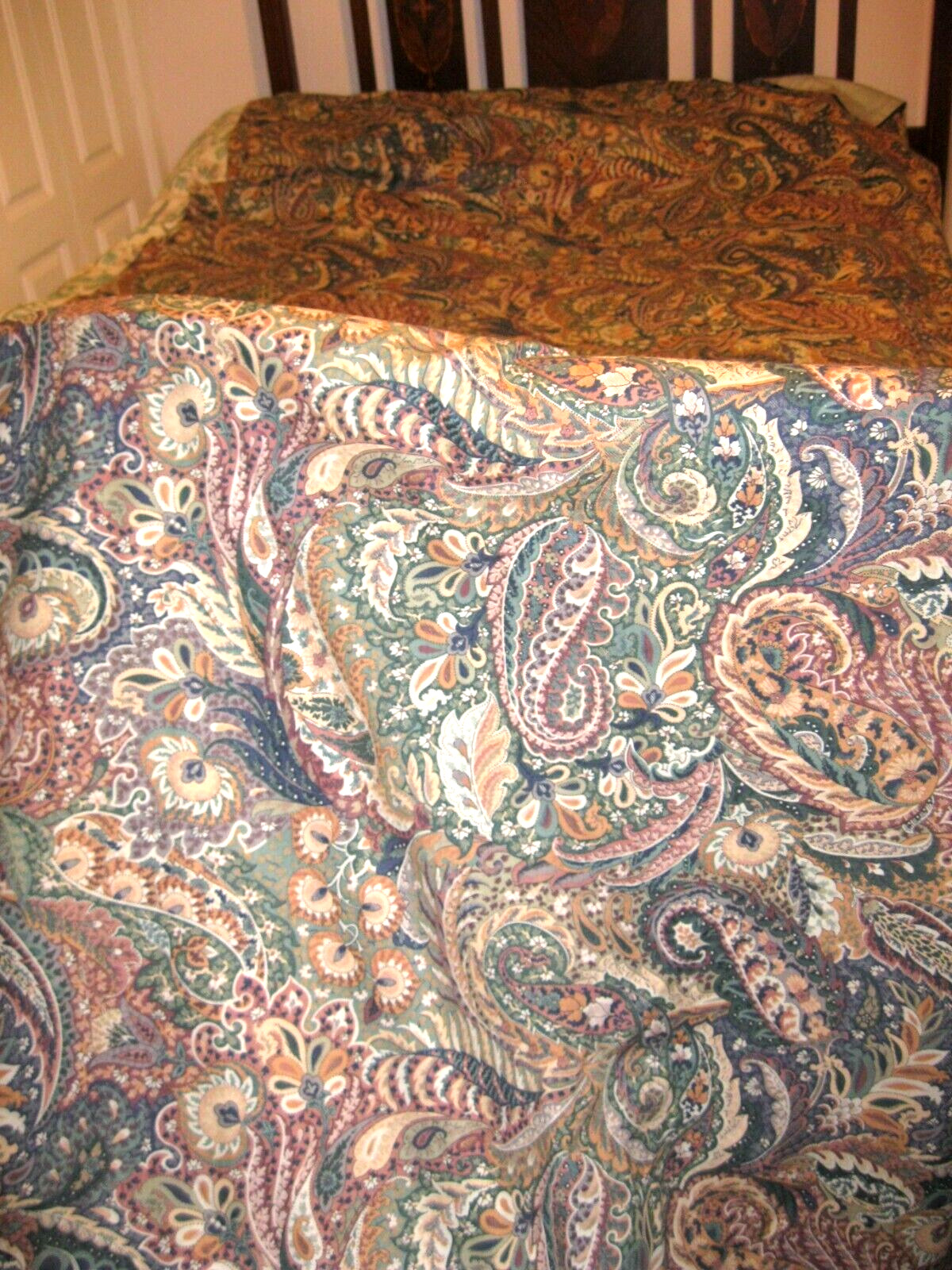 Very large bespoke cotton lined paisley pattern panel 625x132cms .Over6.5 metres
