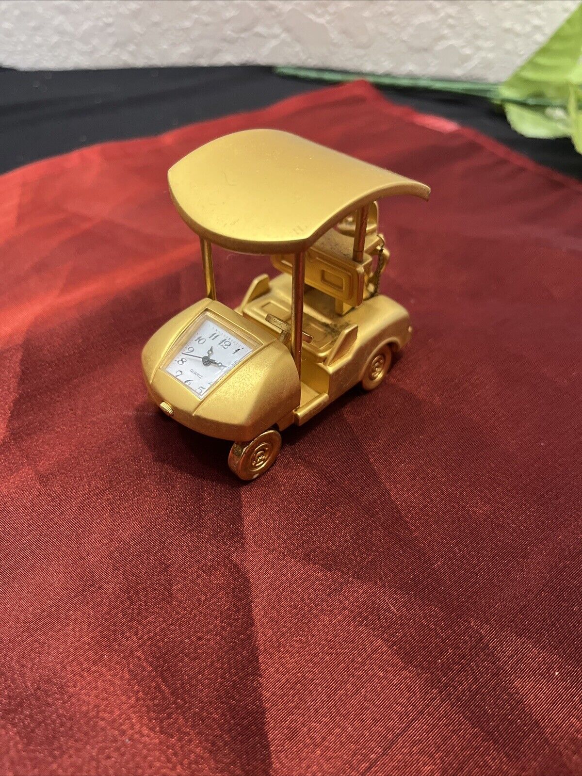 Quartz Mini Golf Cart Clock Table Top Battery Operated(Untested) Gold Tone