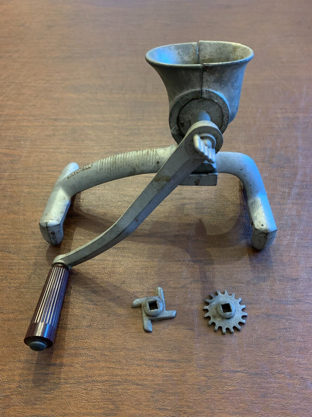 RARE HTF ANTIQUE UNIVERSAL EDGE OF COUNTER MEAT GRINDER NO CLAMP