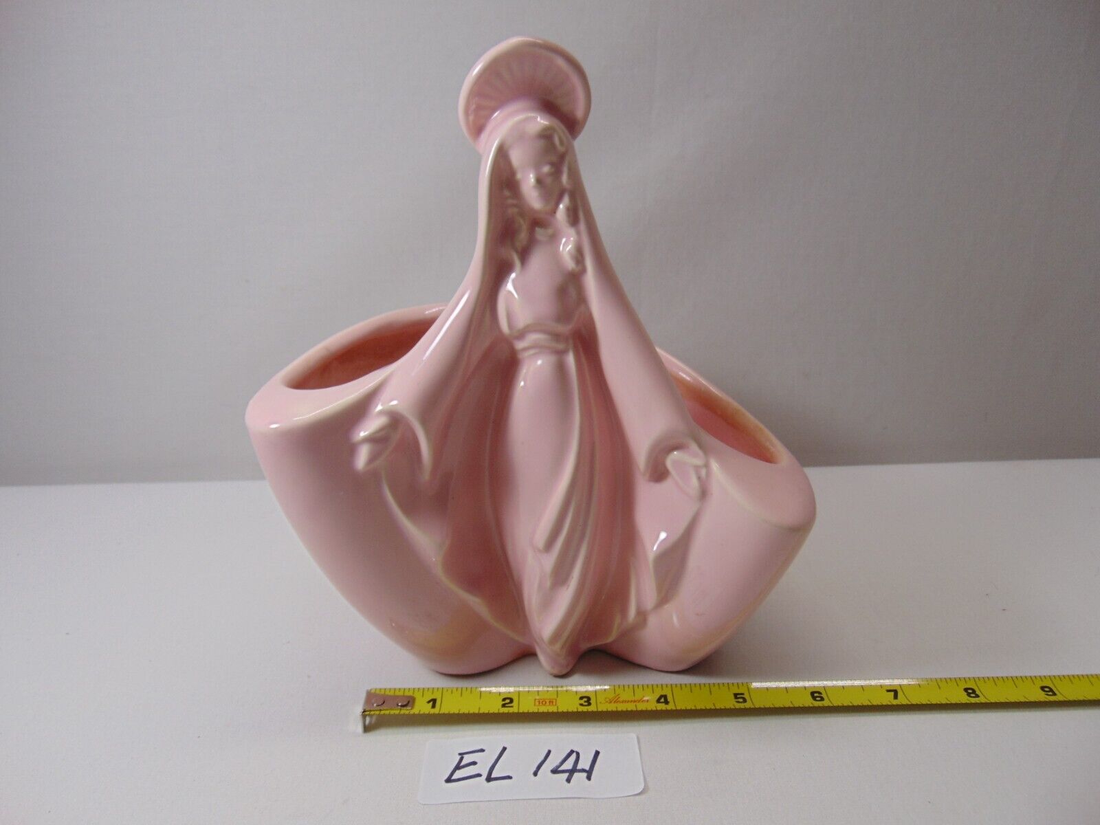 VINTAGE HULL ART POTTERY FIGURAL MADONNA PINK VIRGIN MARY RELIGIOUS MCM