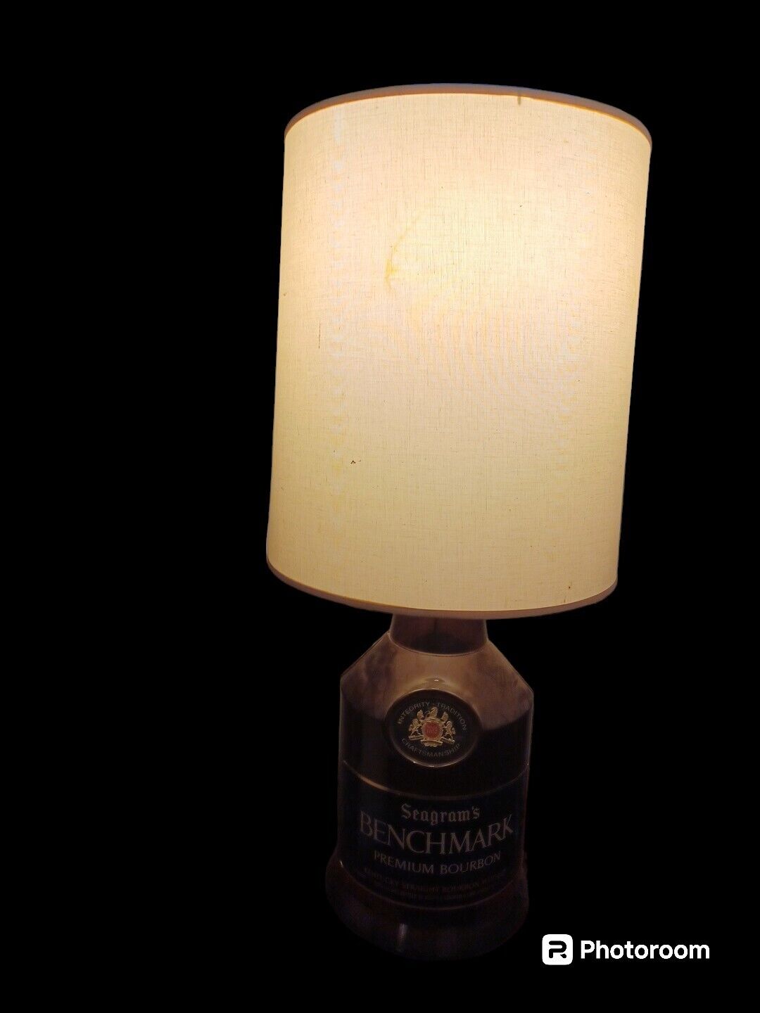 Lamp Vintage Seagram's Benchmark Bourbon Bottle Lamp W/ Some Original Mixer Kit