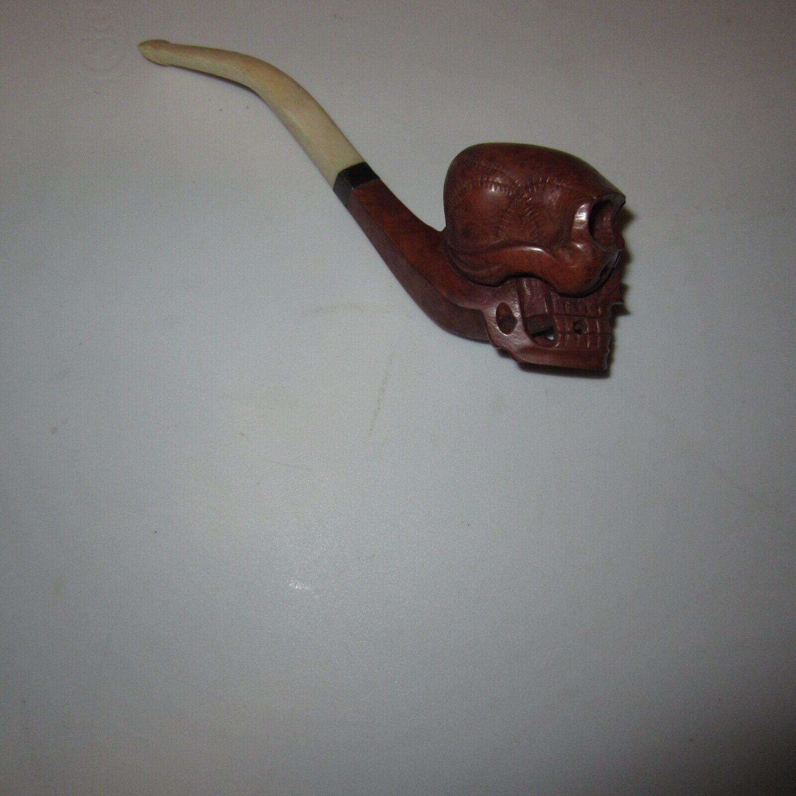 BRIER HIGH CLASS SKELETON FACE  PIPE HAND CARVED MAY HAVE SILVER BAND READ