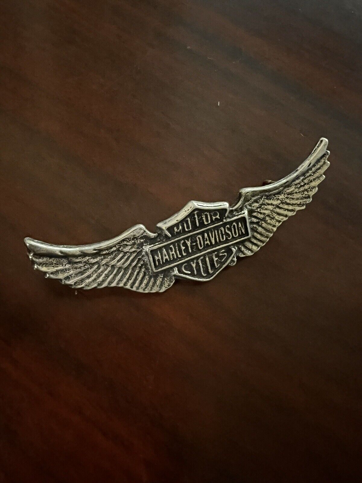 1993 Harley Davidson Wings Vintage HD Motorcycle Club Biker Pin Vest Shirt Hat