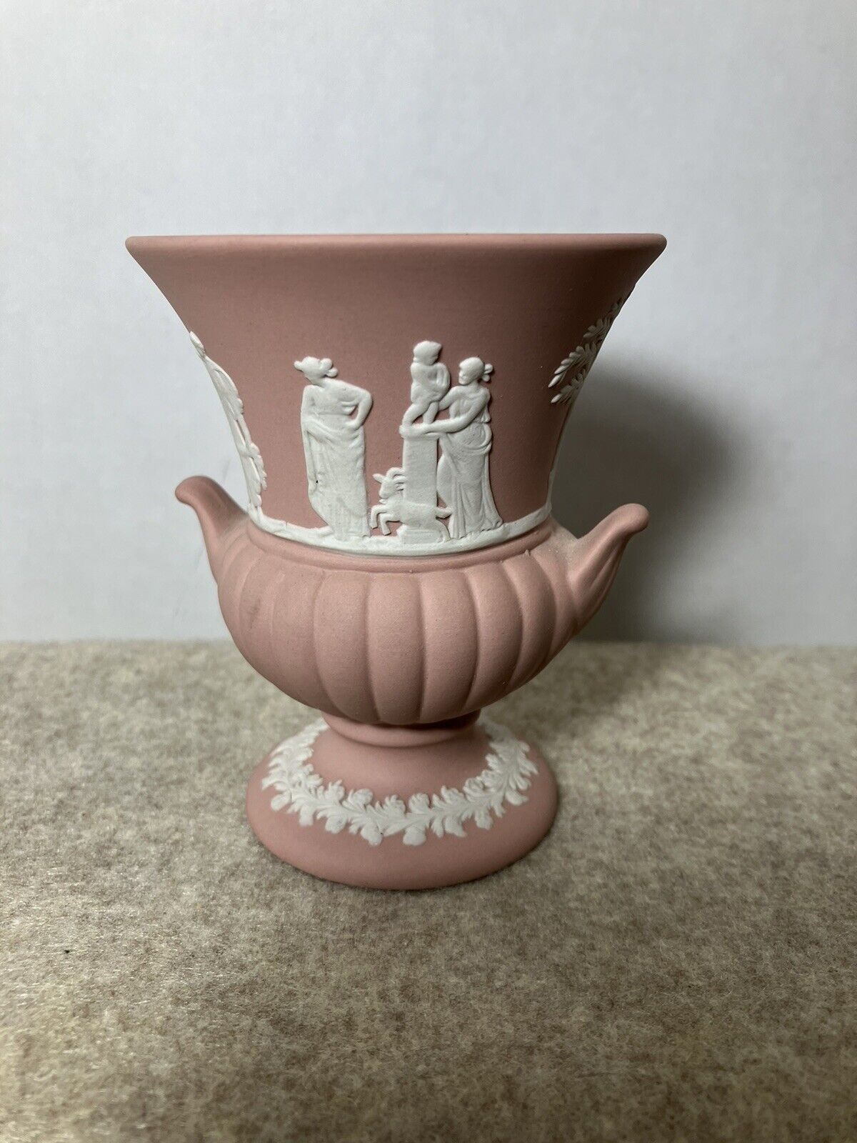 Wedgwood Jasperware Small Pink Double Handled Vase/Urn [3 5/8\
