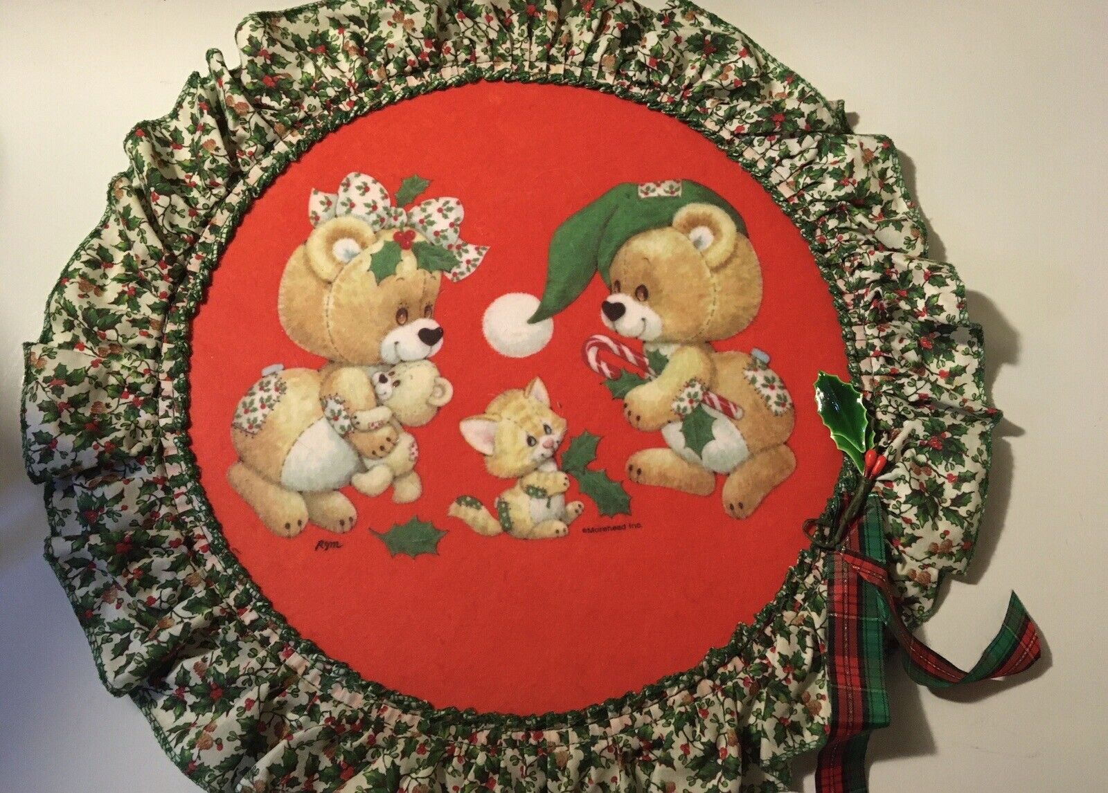 Vintage Christmas Bears&Kitten Fabric Frame Wall Hanging 16x16 Morehead RareFind