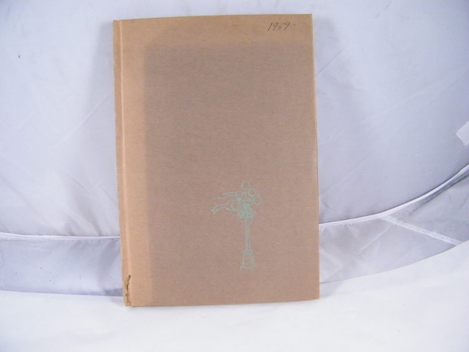 1959 EARLY SEATTLE PROFILES BY HENRY BRODERICK SIGNED HB