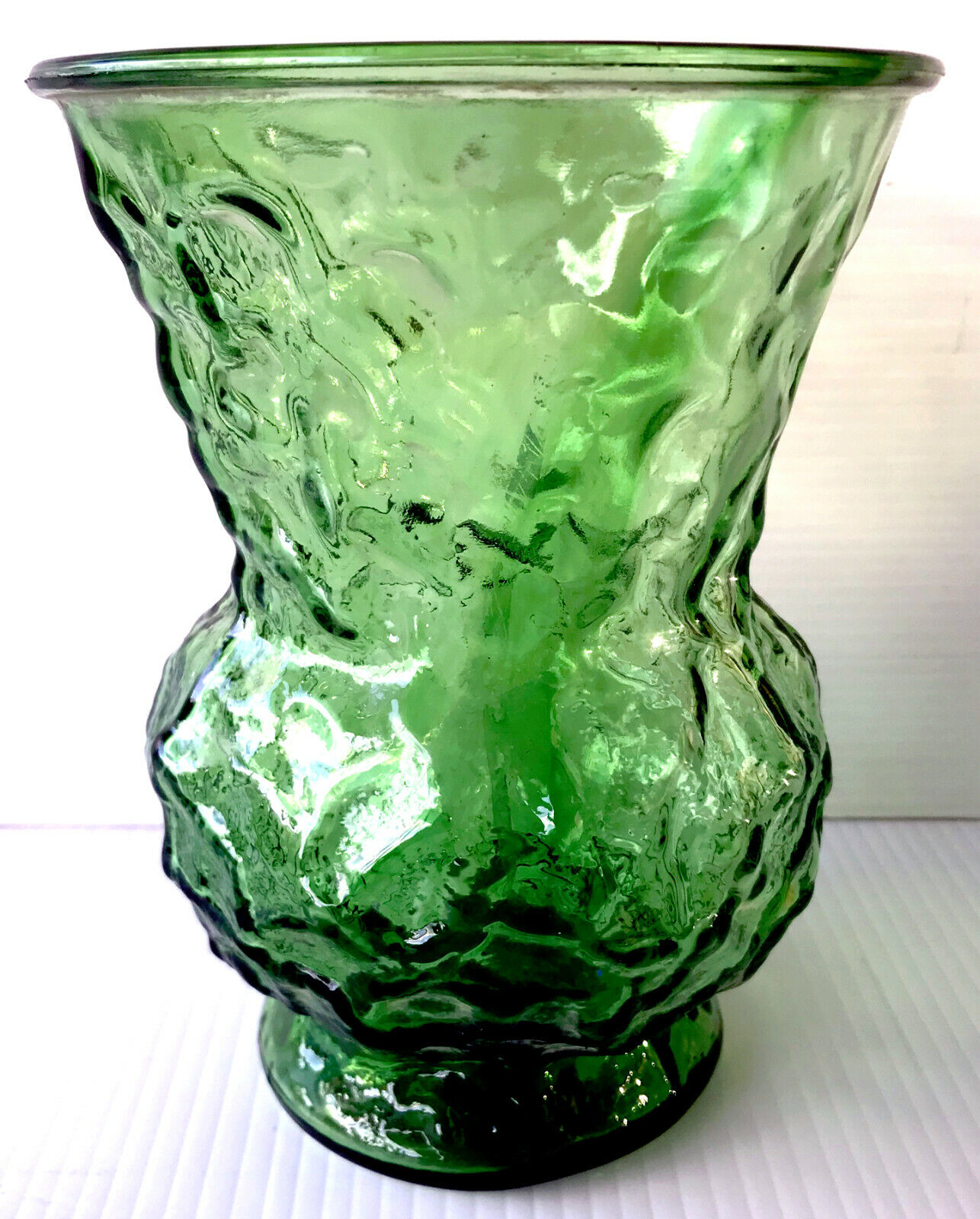intage E.O. Brody Floral Large Vase 6” Flared Texture Green Glass Cleveland USA