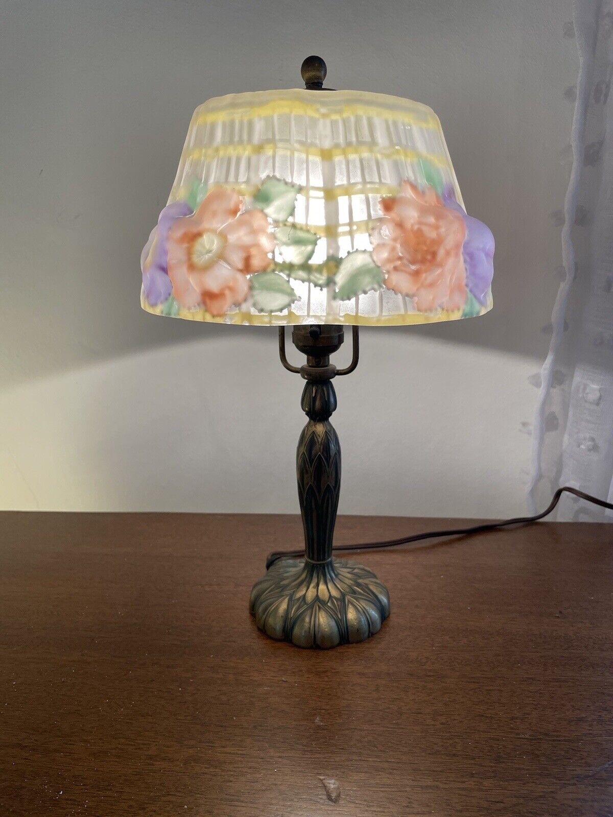 Pairpoint Puffy Floral Lamp- Multicolor - Read Description